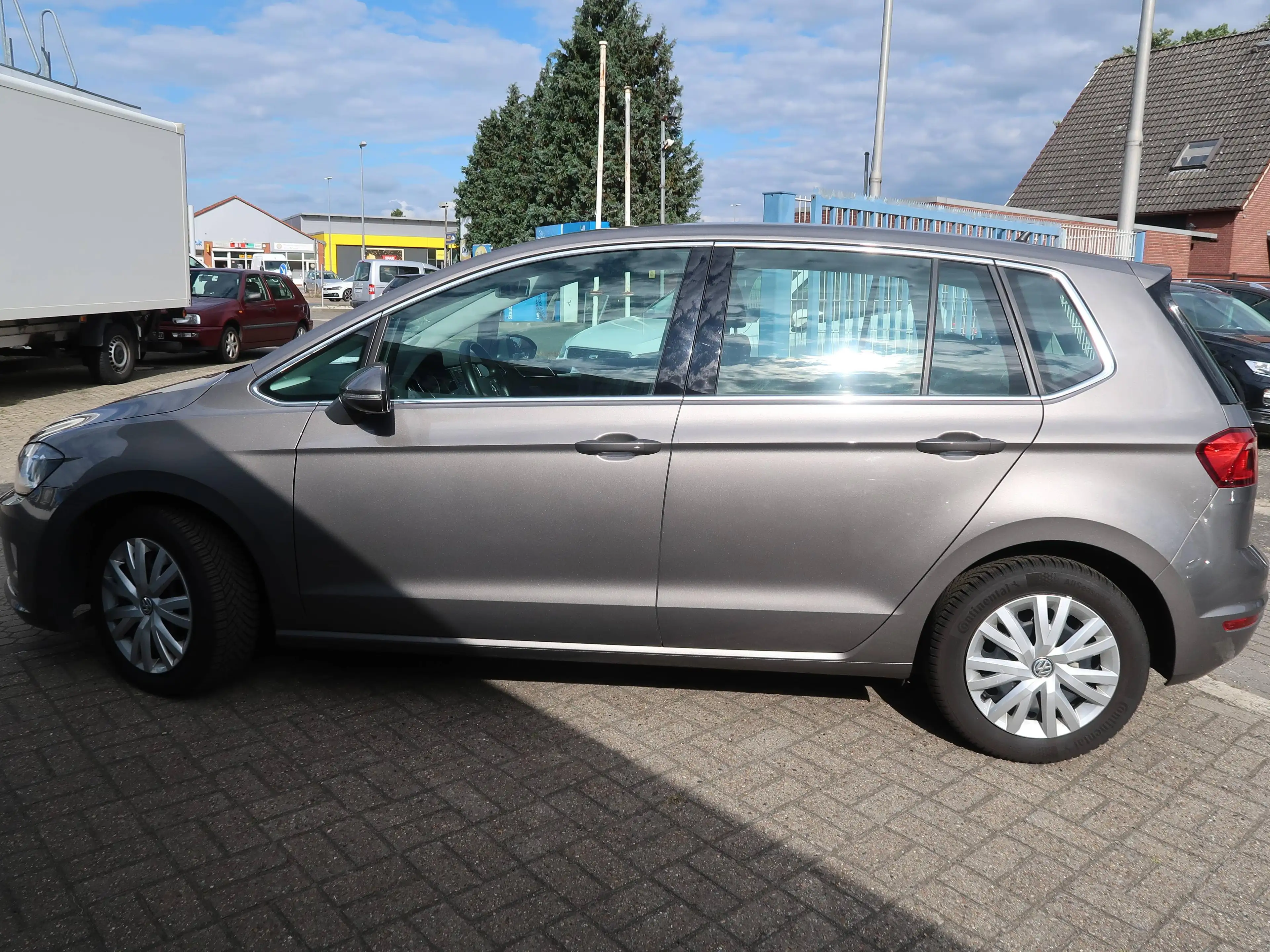 Volkswagen Golf Sportsvan Highline 2.0 TDi BMT/Start-Stop ACC — photo 2