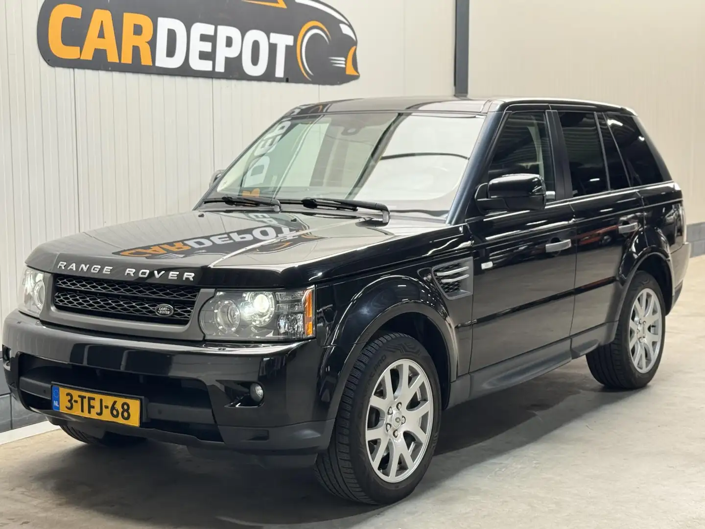 Land Rover Range Rover Sport 3.0 TdV6 S Zwart - 1