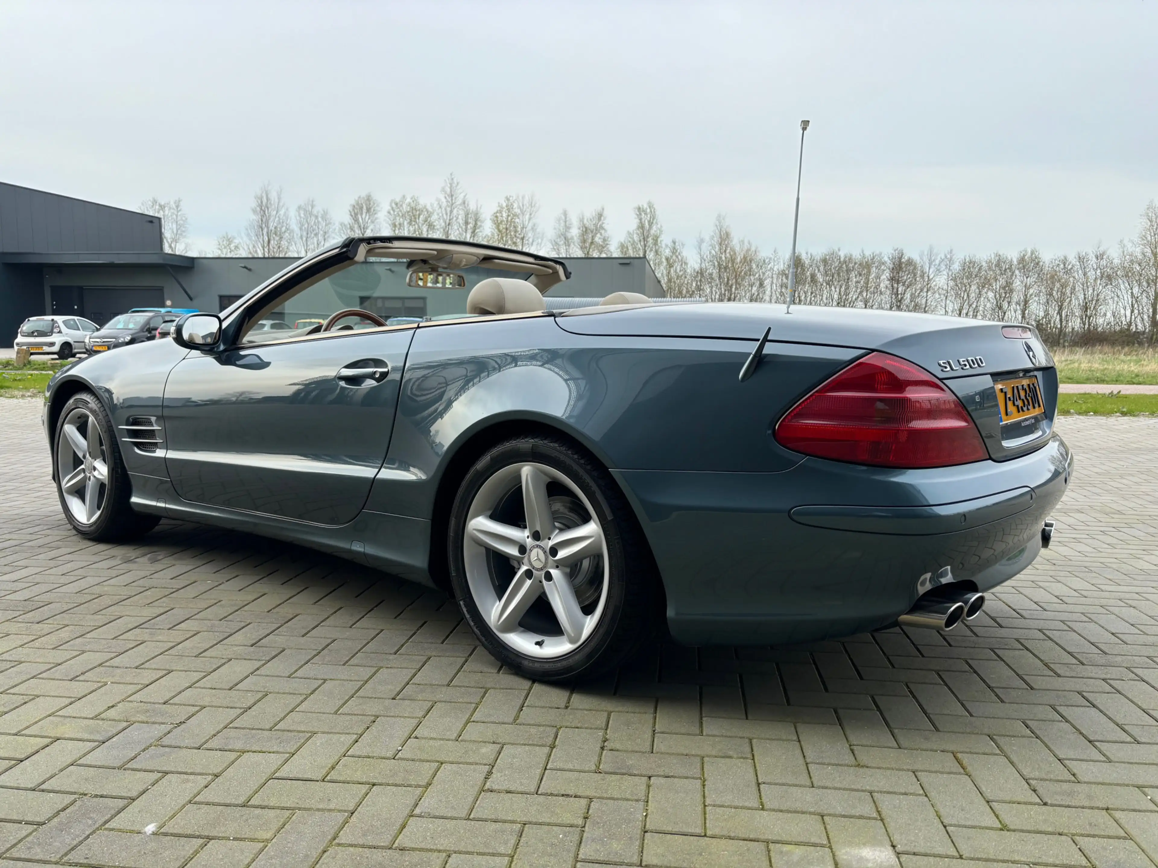 Mercedes-Benz SL 500 Zeer nette auto — photo 14