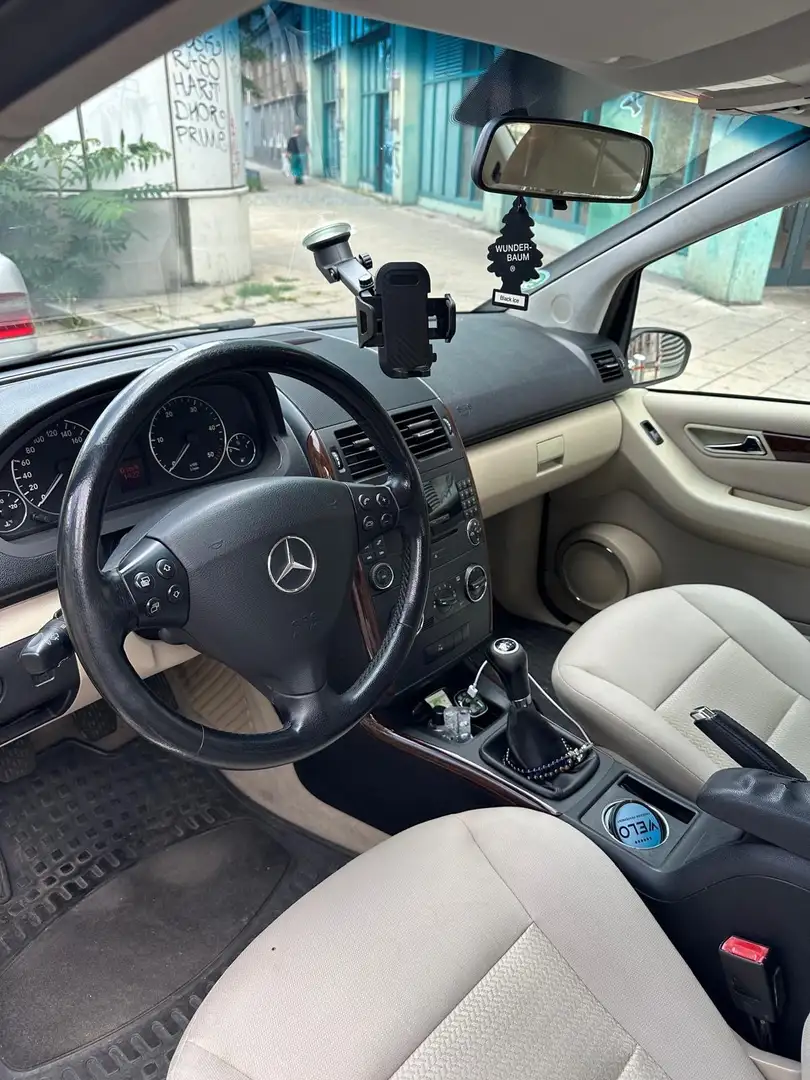 Mercedes-Benz A 200 A 200 CDI A-Edition Elegance A-Edition Elegance Schwarz - 2