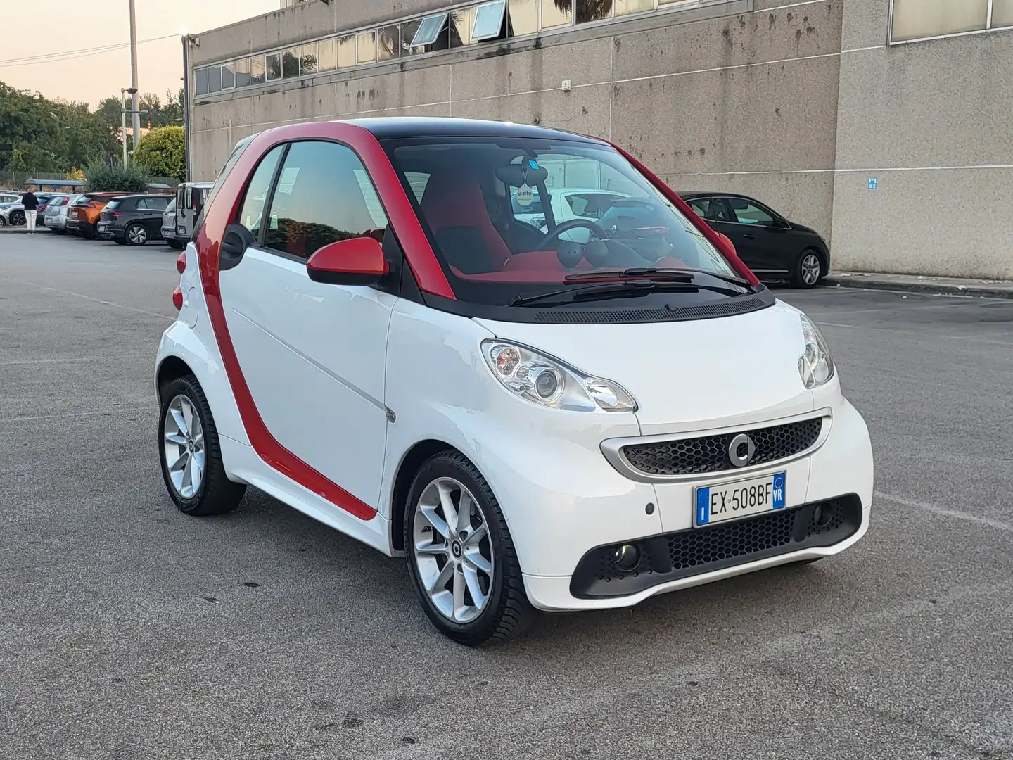 smart forTwo Fortwo II 2014 1.0 mhd Passion 71cv FL Blanc - 2
