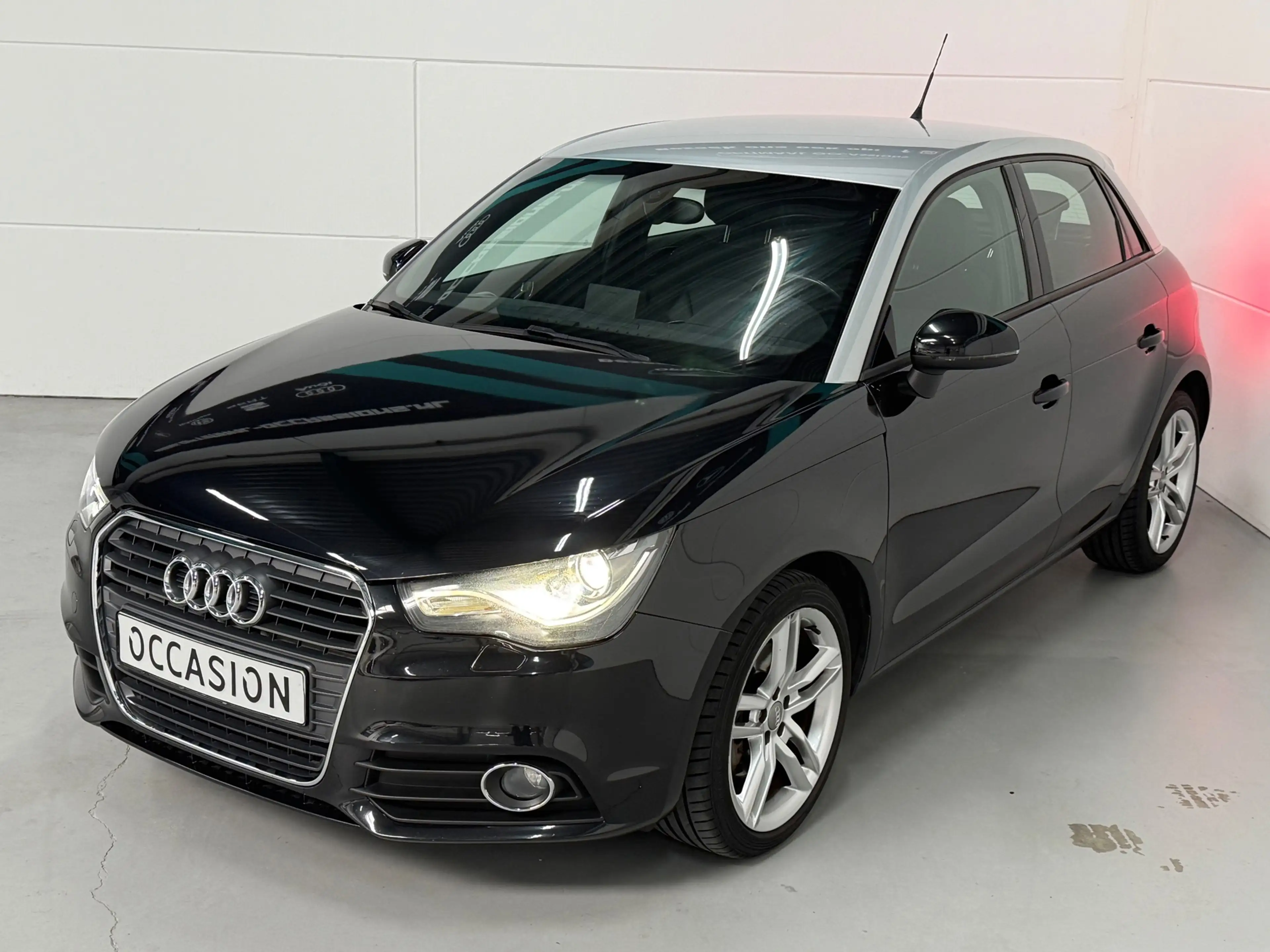 Audi A1 Sportback 1.4 TFSI Ambition Xenon Navi Pdc Clima — photo 9