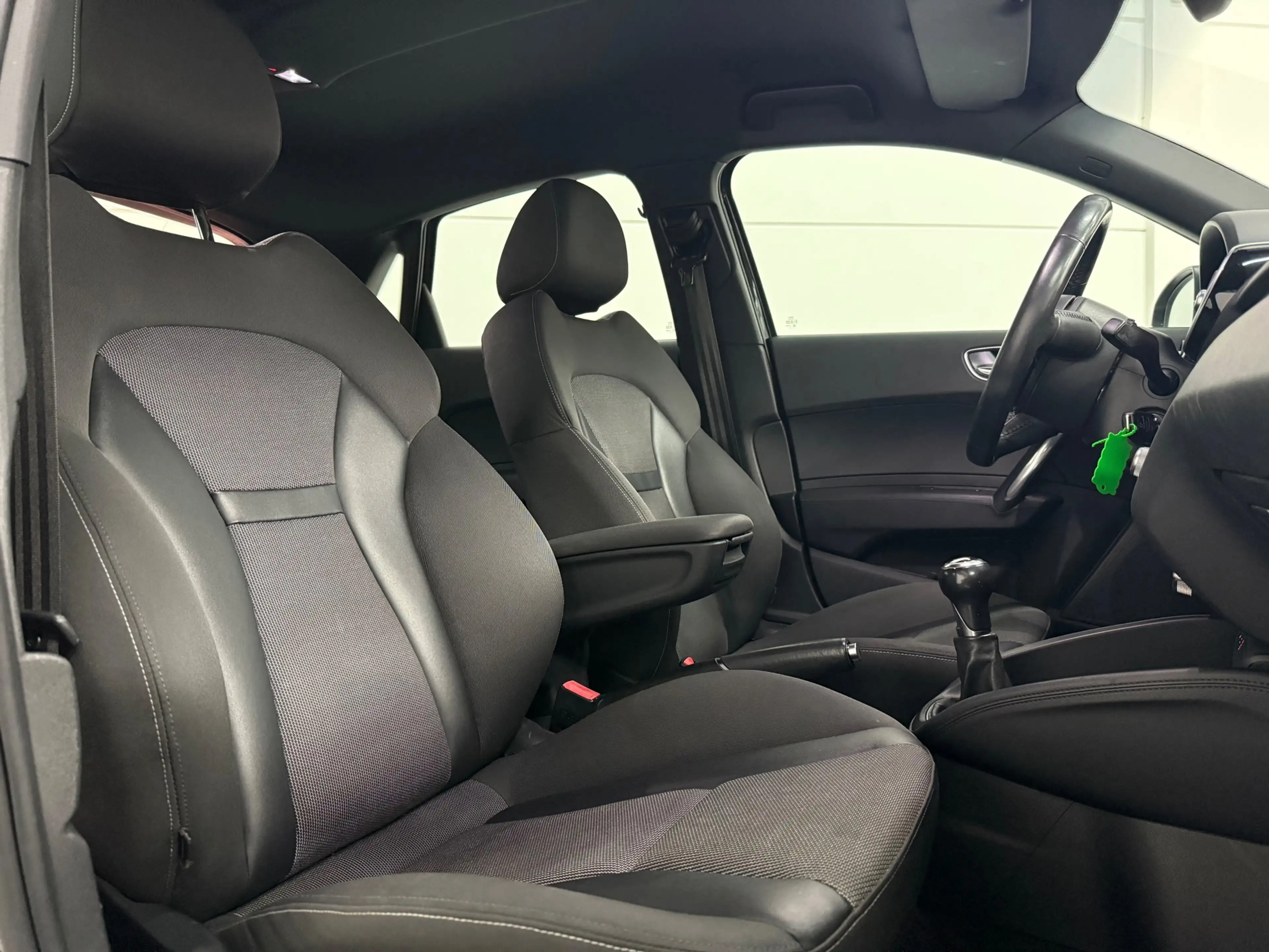 Audi A1 Sportback 1.4 TFSI Ambition Xenon Navi Pdc Clima — photo 14