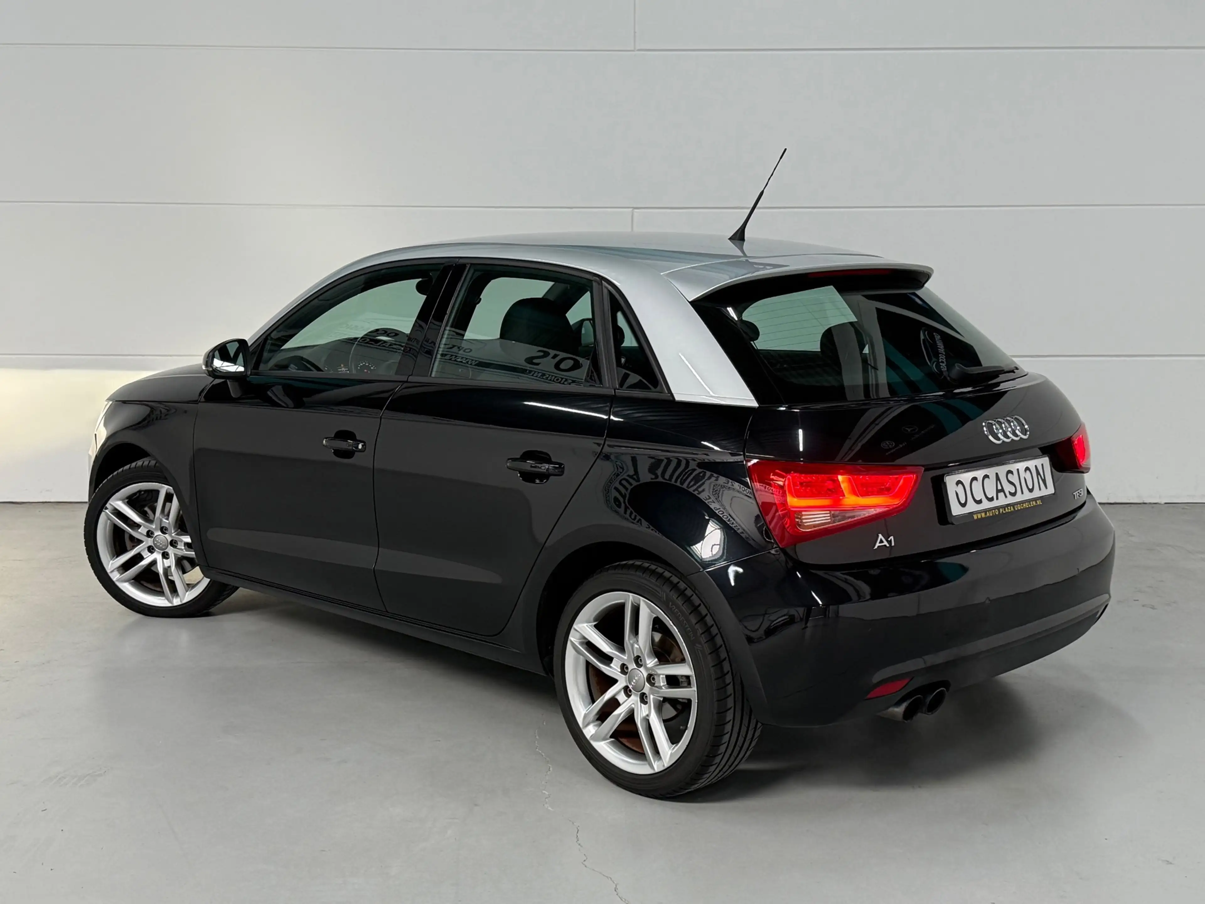 Audi A1 Sportback 1.4 TFSI Ambition Xenon Navi Pdc Clima — photo 5