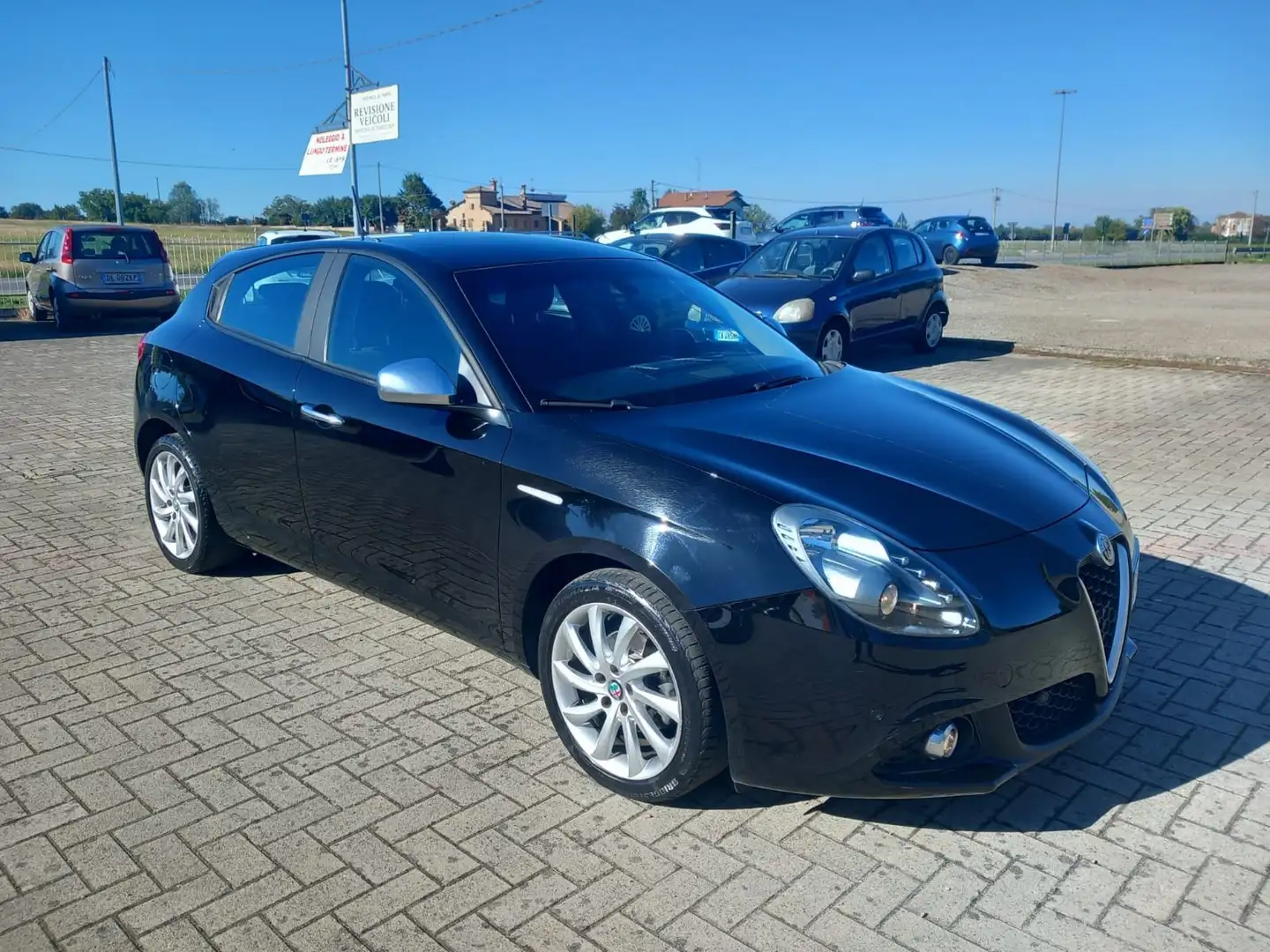 Alfa Romeo Giulietta 1.6 jtdm Super 120cv tct Noir - 1