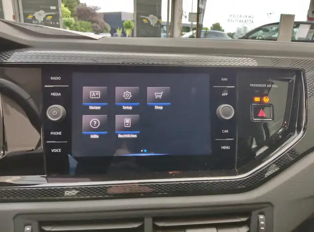 Volkswagen Polo view 15