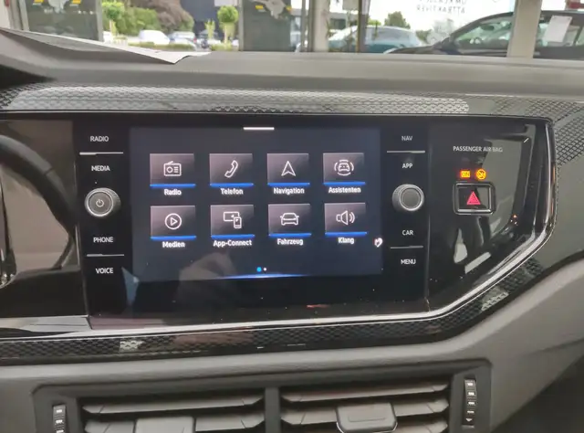 Volkswagen Polo view 14