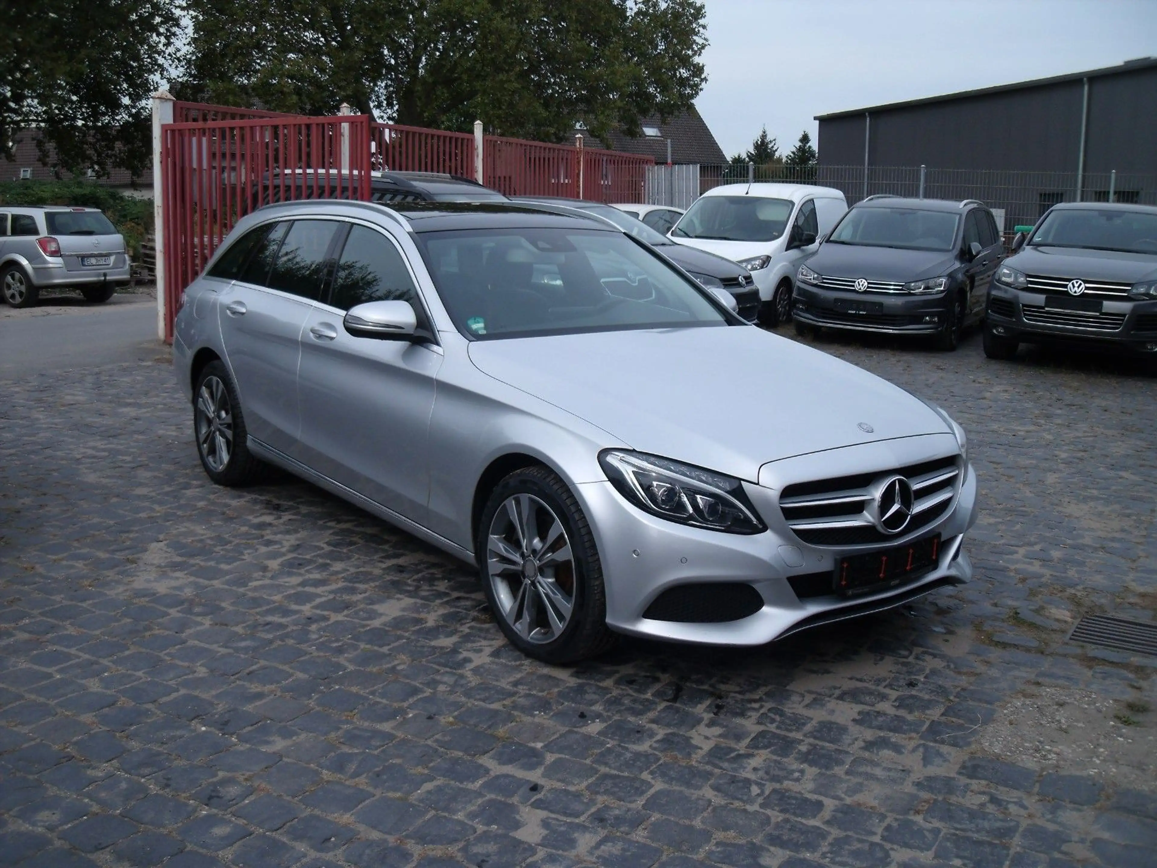 Mercedes-Benz C 250 T d 4Matic — photo 7