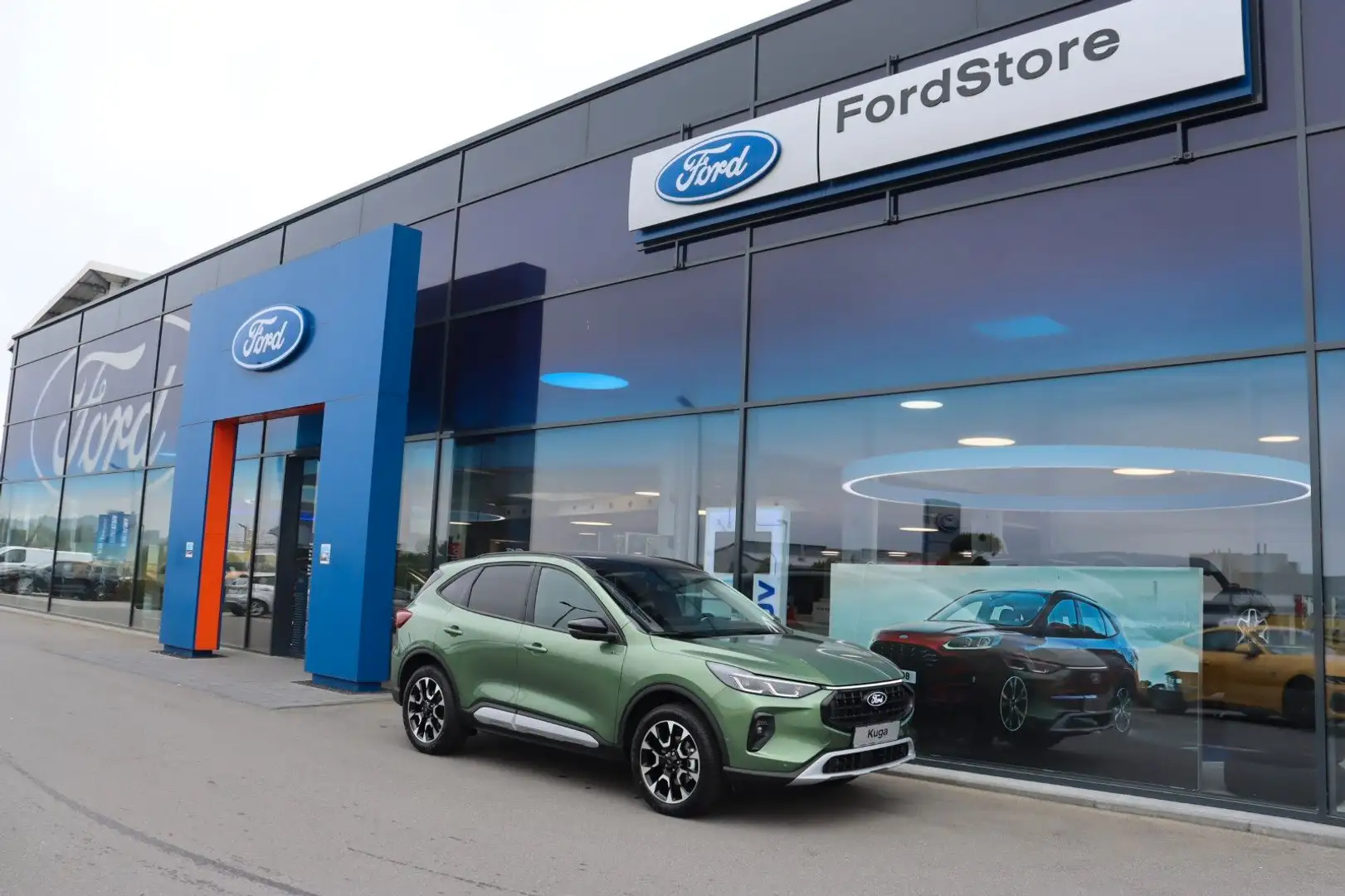 Ford Kuga Active PHEV NEUES MODELL 2.5l Duratec Grün - 2