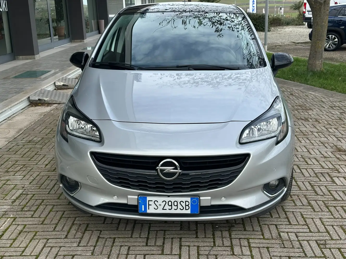 Opel Corsa Corsa 5p 1.3 cdti Black Edition 75cv Argento - 2