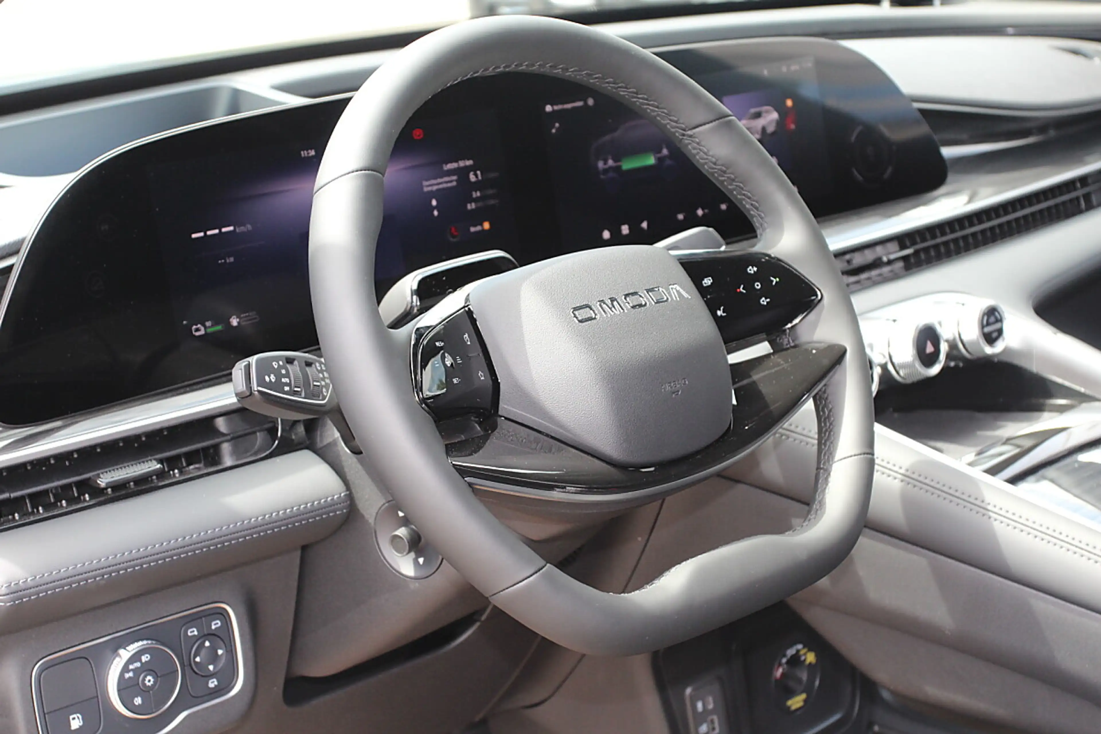 Omoda 9 PHEV 1.5TGDi Premium Line AWD — photo 15