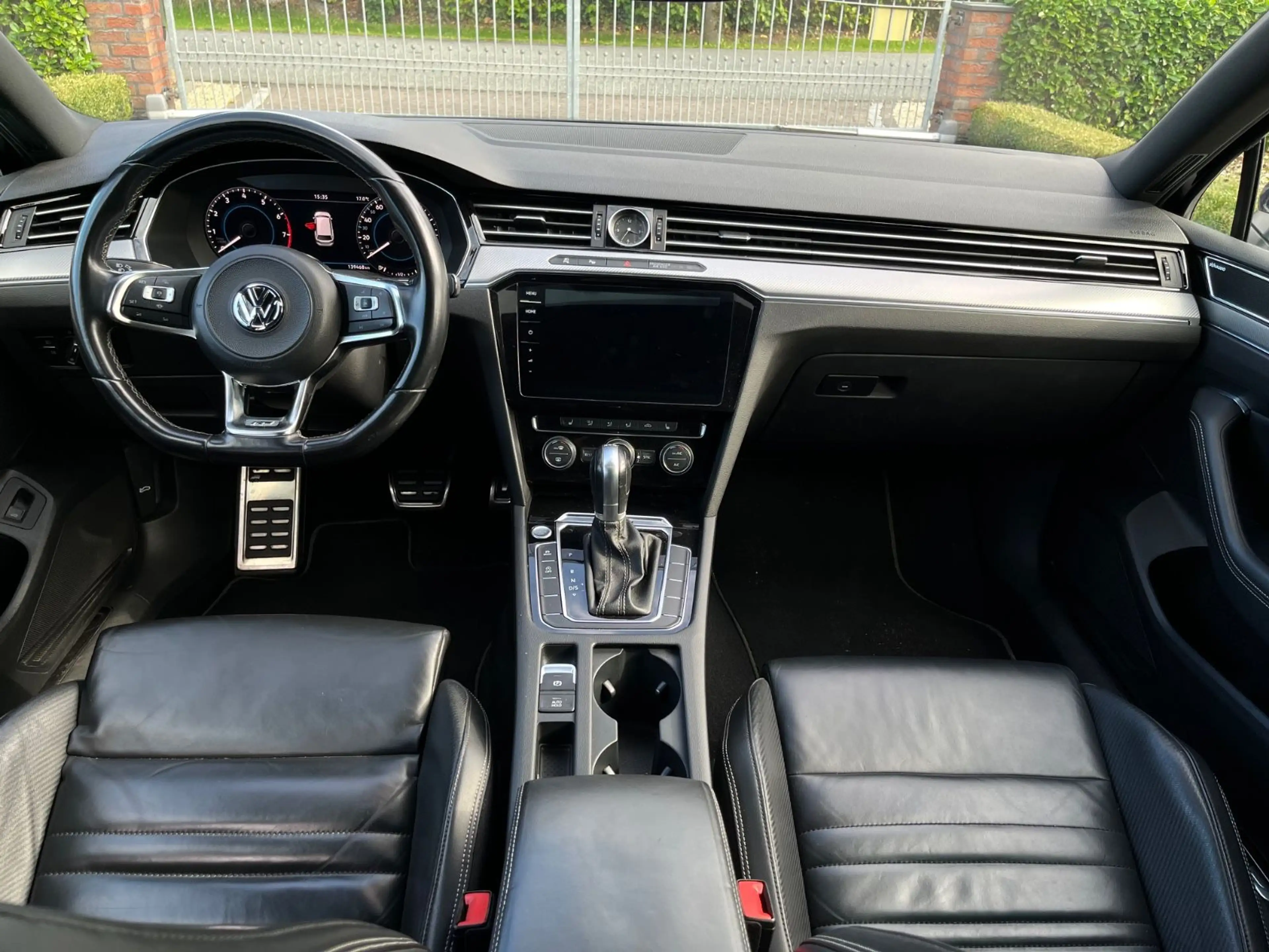 Volkswagen Passat Variant Passat V. High. 4Mot.(1.Hand+R Line+LED+Pan+Dyn) — photo 16
