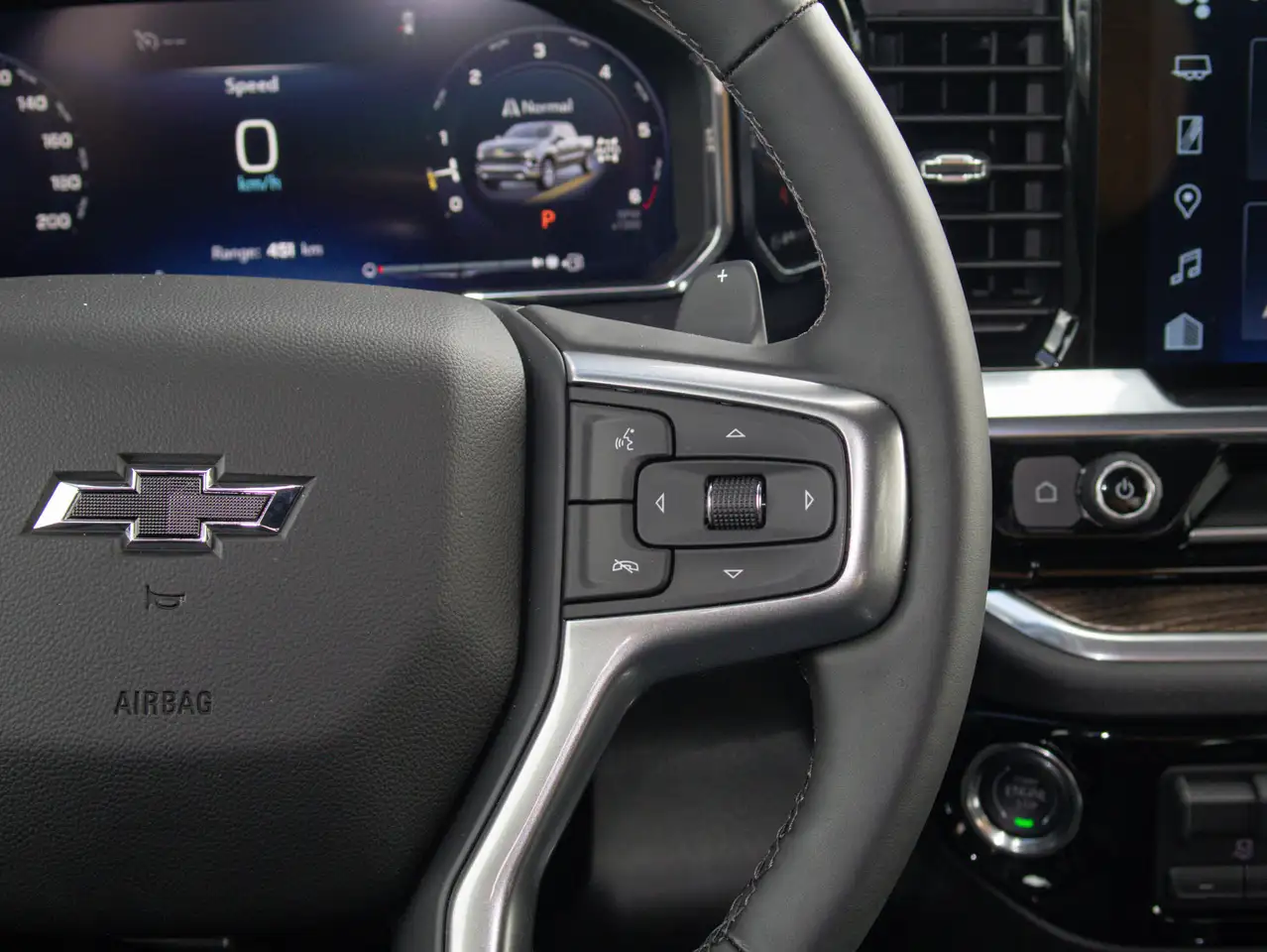 Chevrolet Silverado 1500 снимка Chevrolet Silverado 1500