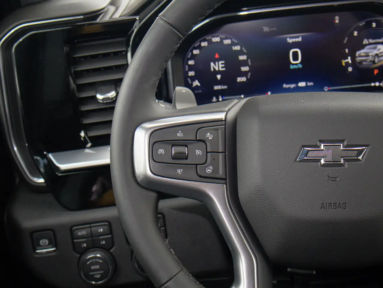 Chevrolet Silverado 1500 снимка Chevrolet Silverado 1500