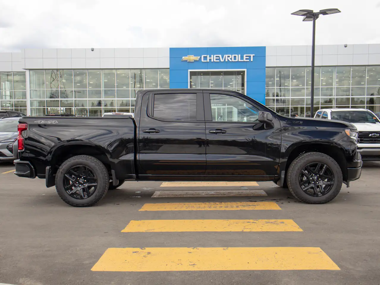 Chevrolet Silverado 1500 снимка Chevrolet Silverado 1500