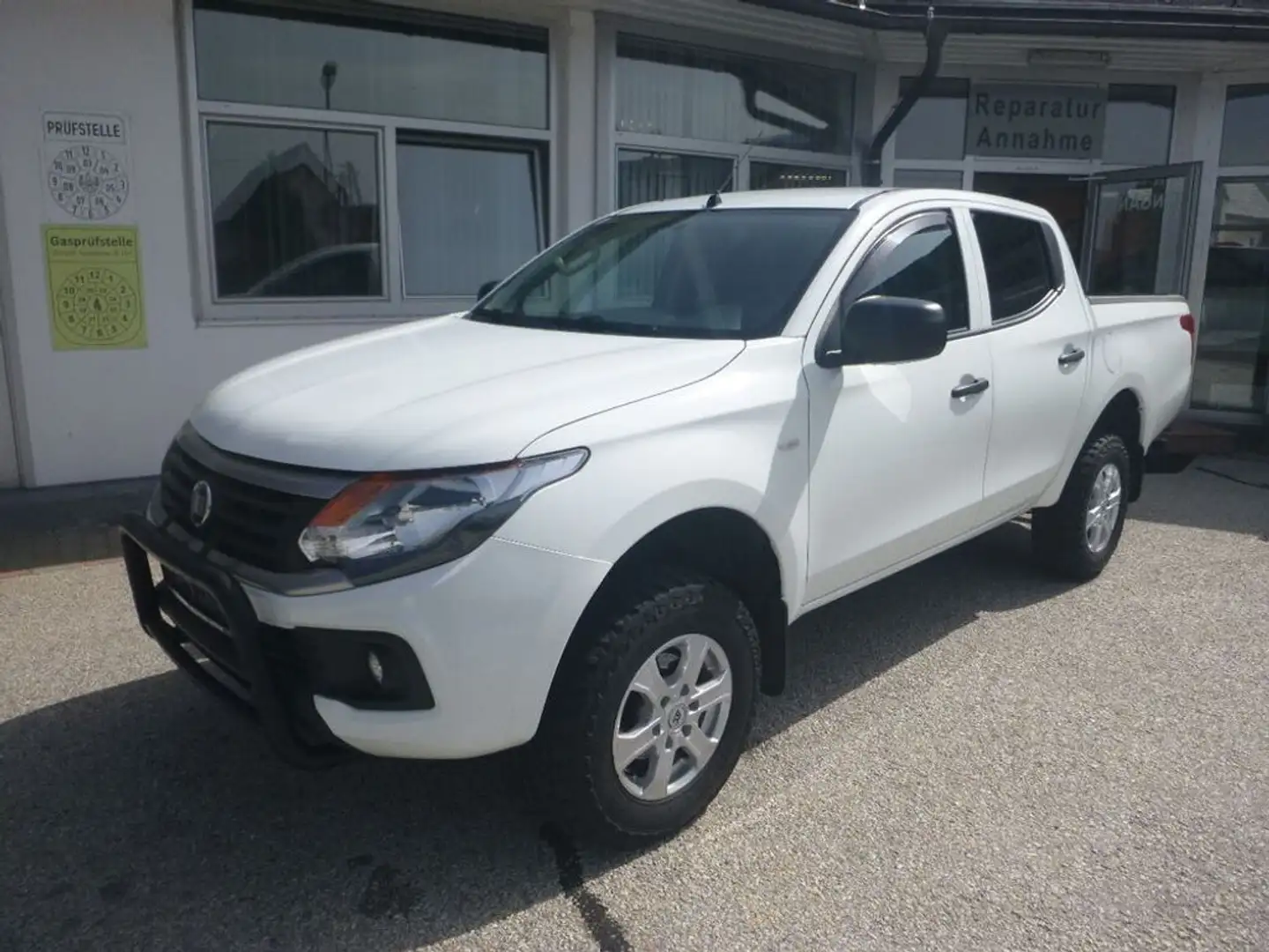 Fiat Fullback DK Basis Weiß - 1