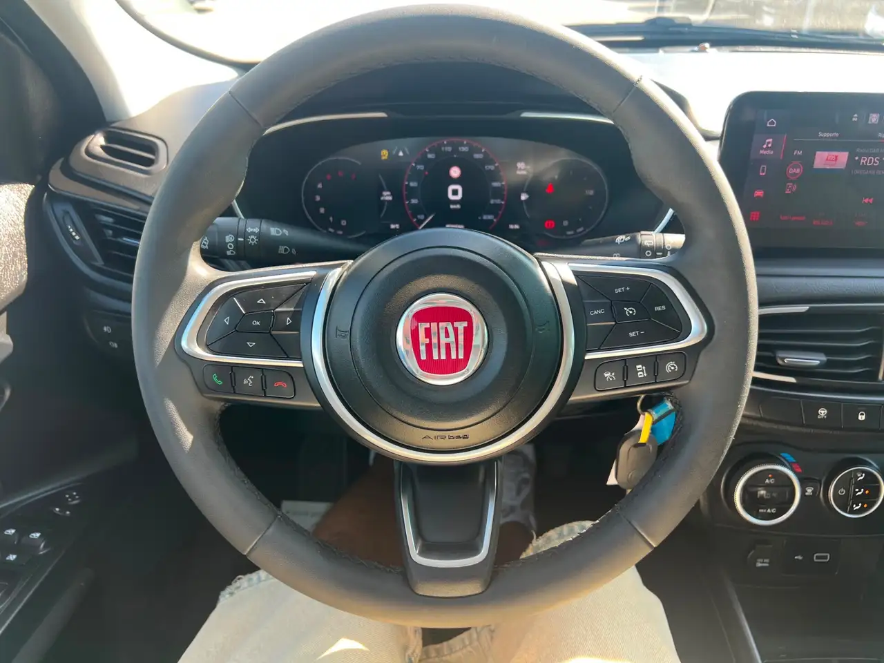 Fiat Tipo 1.6 Mjt S&S SW, миниатюра 8