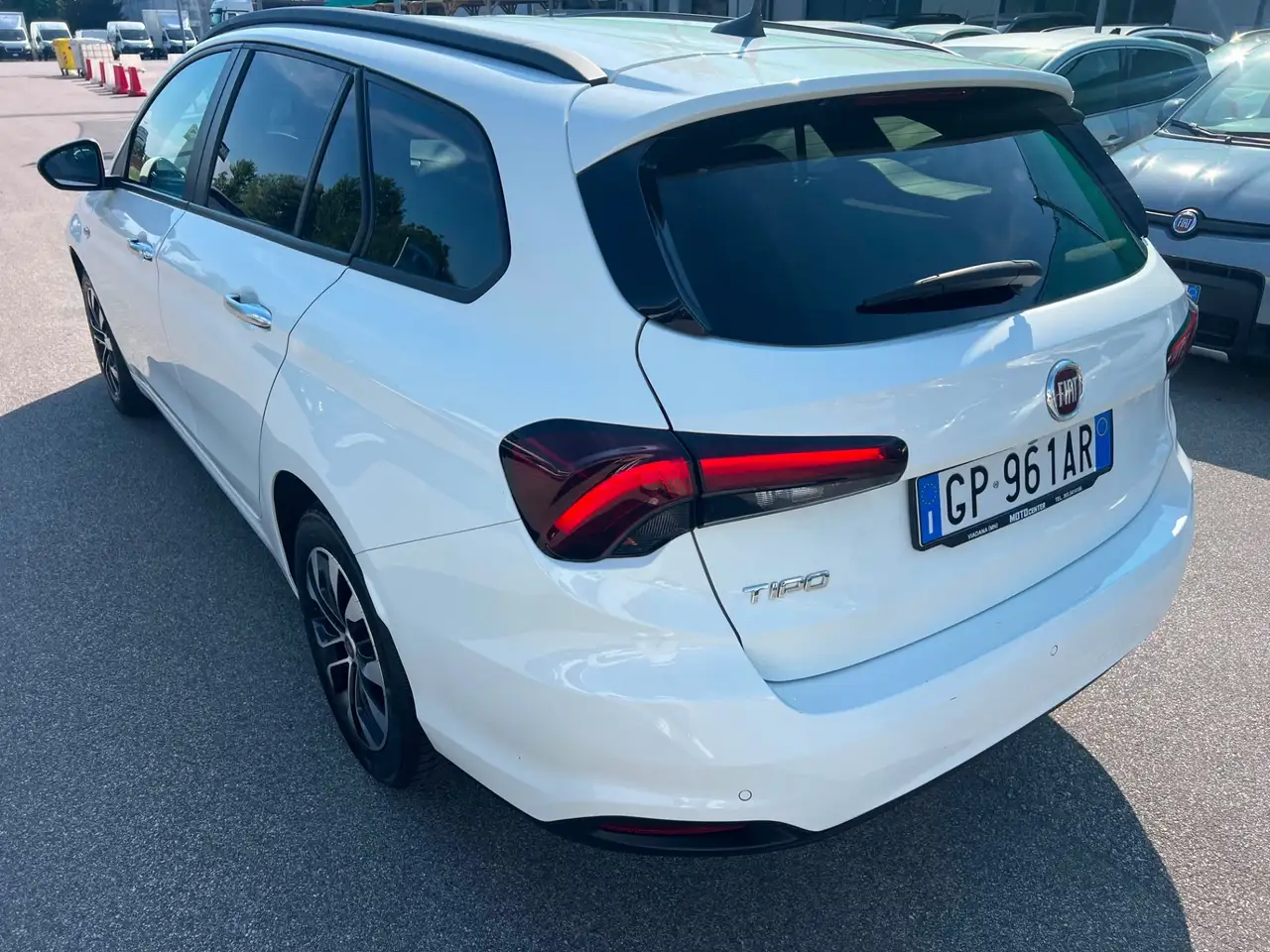 Fiat Tipo 1.6 Mjt S&S SW, миниатюра 3