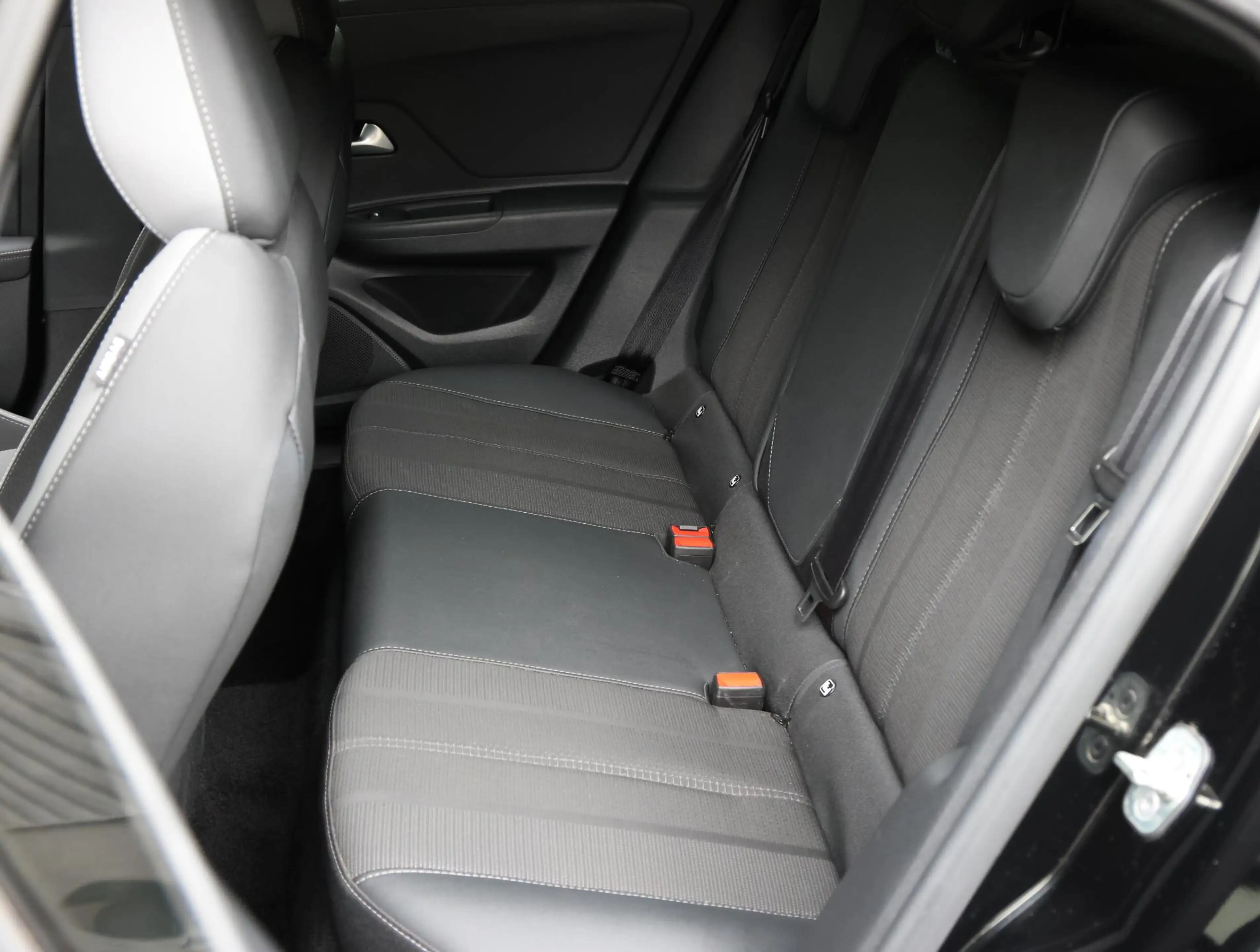Opel Mokka-E Electric GS 54 kWh Accu 97,5% | LED verlichting | — photo 13