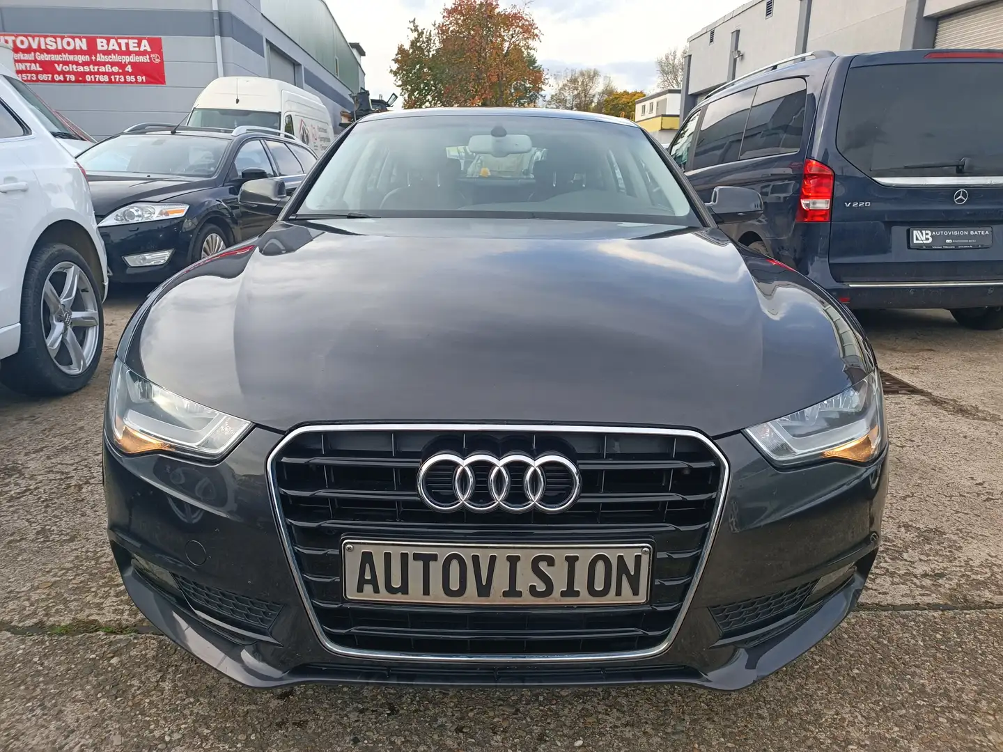 Audi A5 A5 2.0 TDI Sportback,LEDER,ALUFELGEN-19",NAVI,PDC Grau - 2