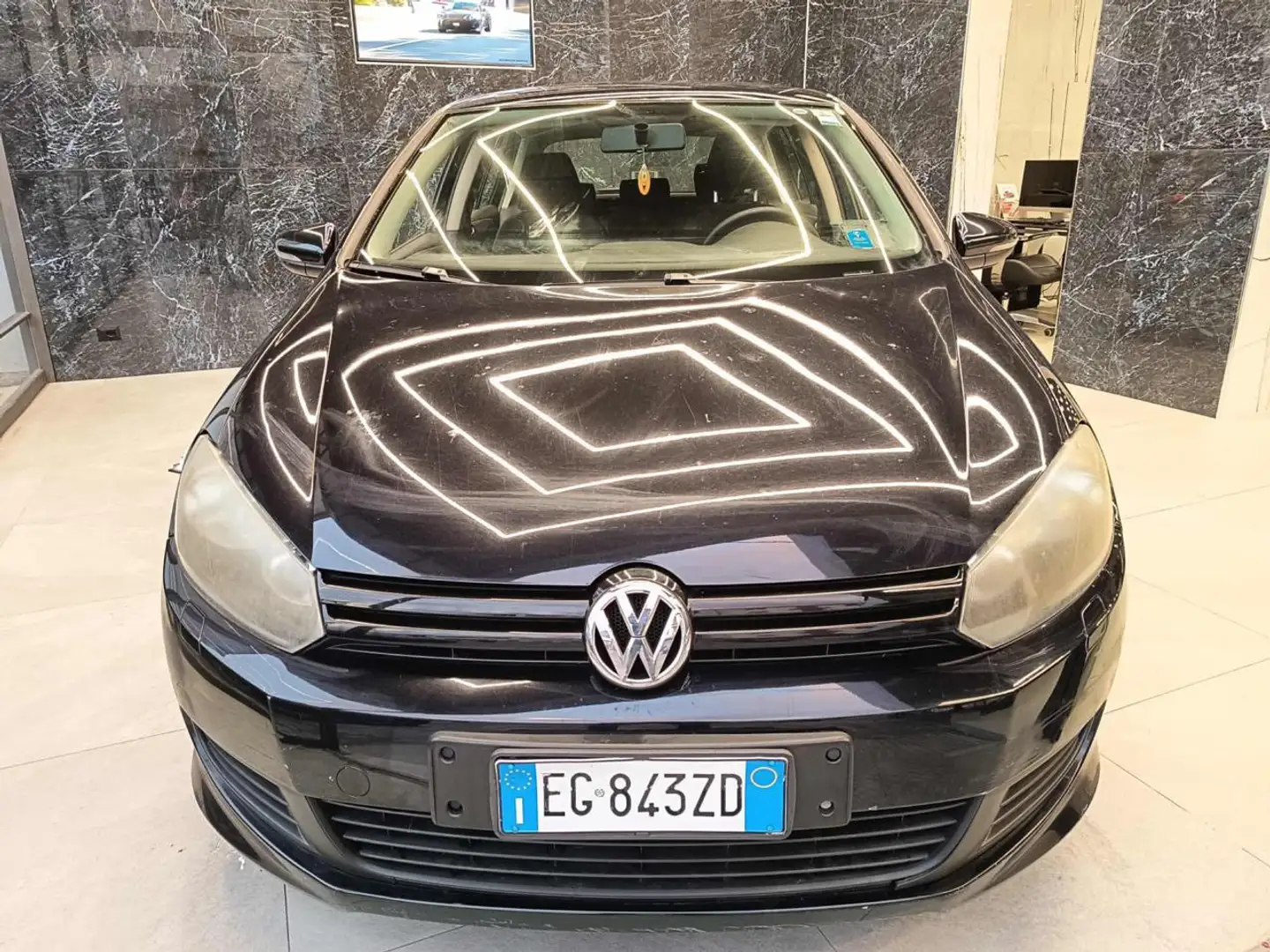Volkswagen Golf 1.6 TDI DPF 5p. BlueMotion Schwarz - 1