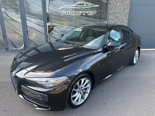 Alfa Romeo Giulia 2.2 MJD Sprint ATX 1ste Hand Top condition