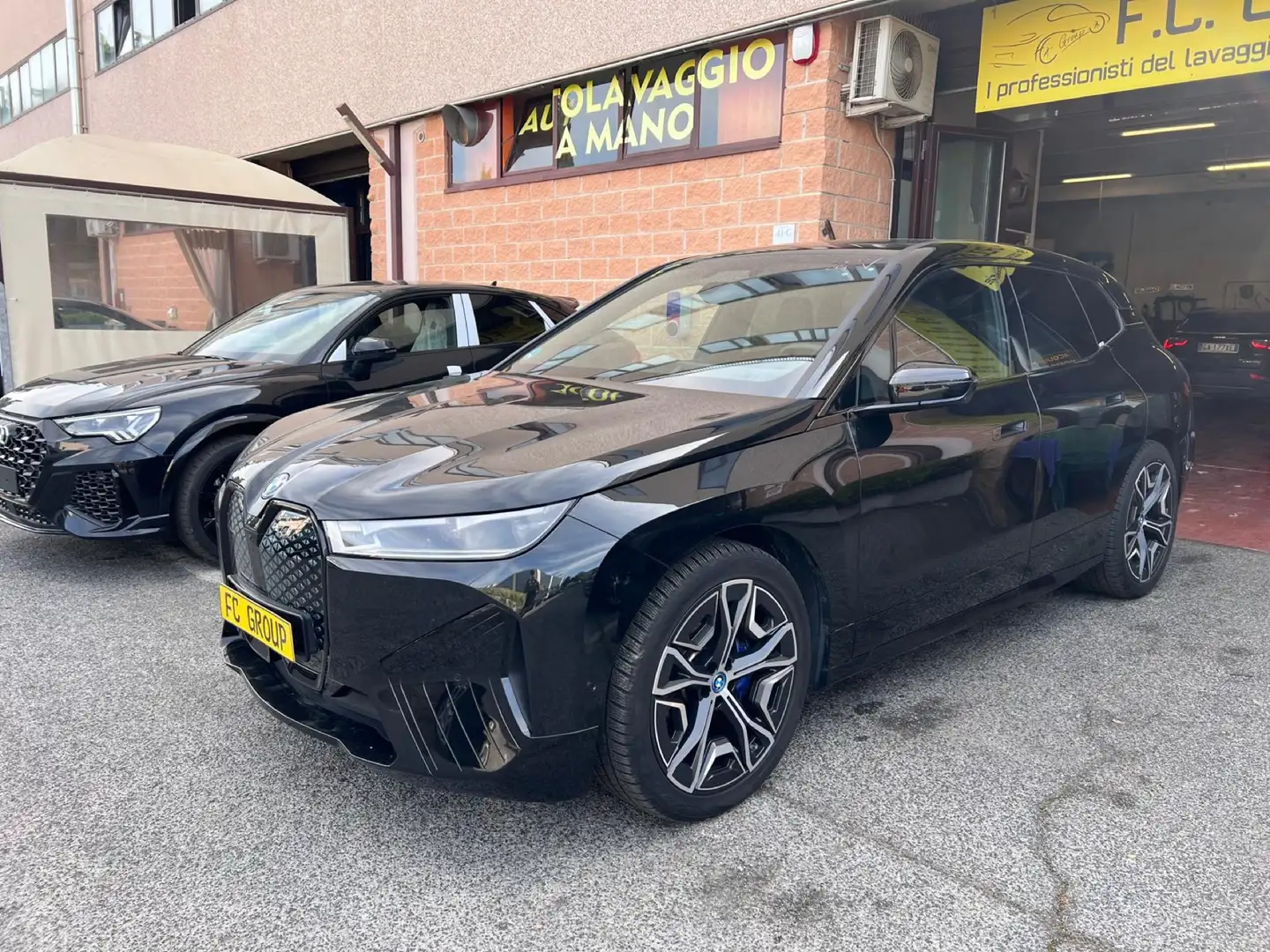 BMW iX xdrive40 Edition Essence Nero - 2