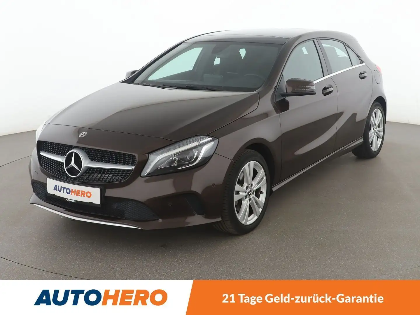 Mercedes-Benz A 220 A 220 CDI BlueEfficiency Urban Aut.*NAVI*LED* smeđa - 1
