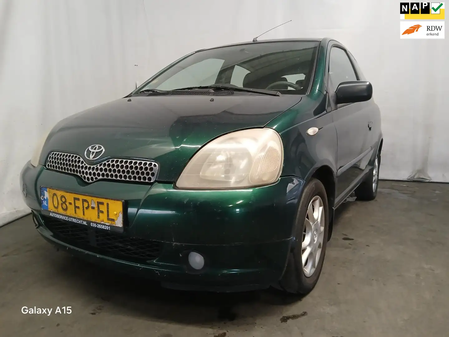 Toyota Yaris 1.3-16V VVT-i Sol - Airco - Schade Groen - 1