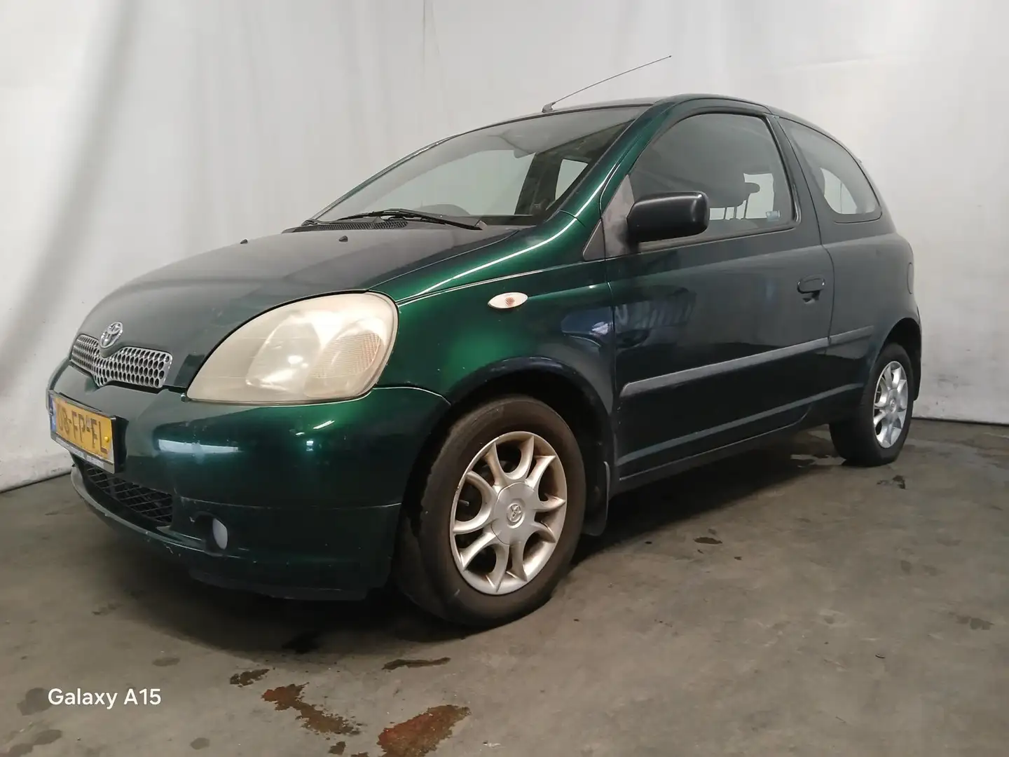 Toyota Yaris 1.3-16V VVT-i Sol - Airco - Schade Groen - 2