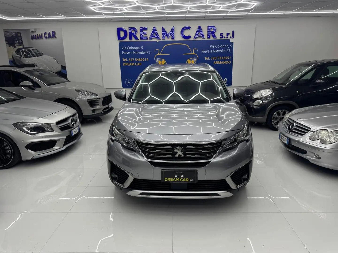 Peugeot 5008 5008 II 2016 1.2 puretech t Allure s Plateado - 1
