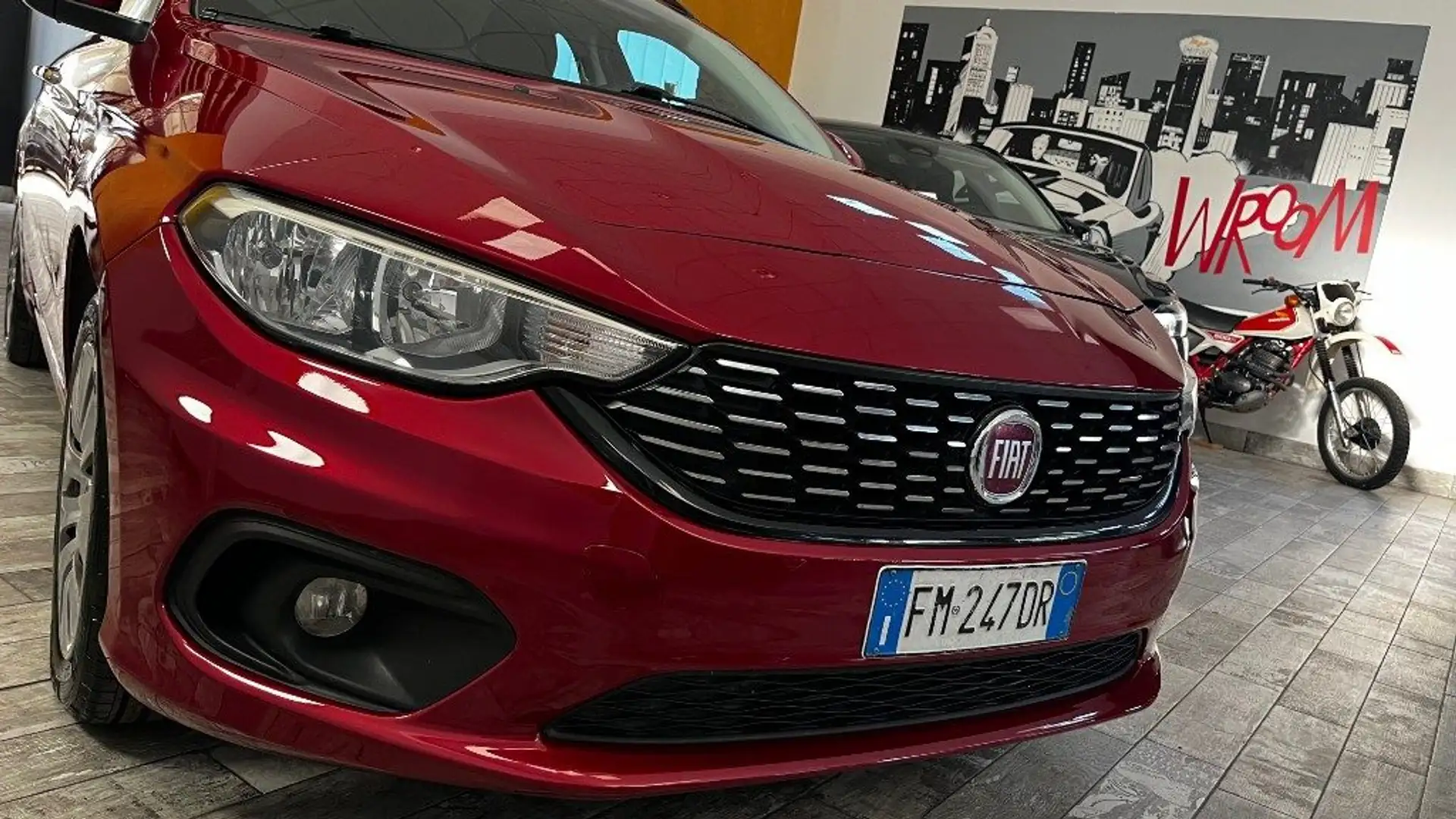 Fiat Tipo 1.6 Mjt S&S SW Easy Business- cond. esemplari Rosso - 2