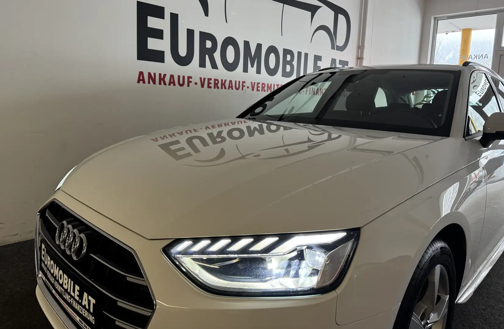 Audi A4 30 TDI Advanced *MATRIX*AHK*Business-P.*EINPARKH.* Weiß - 2