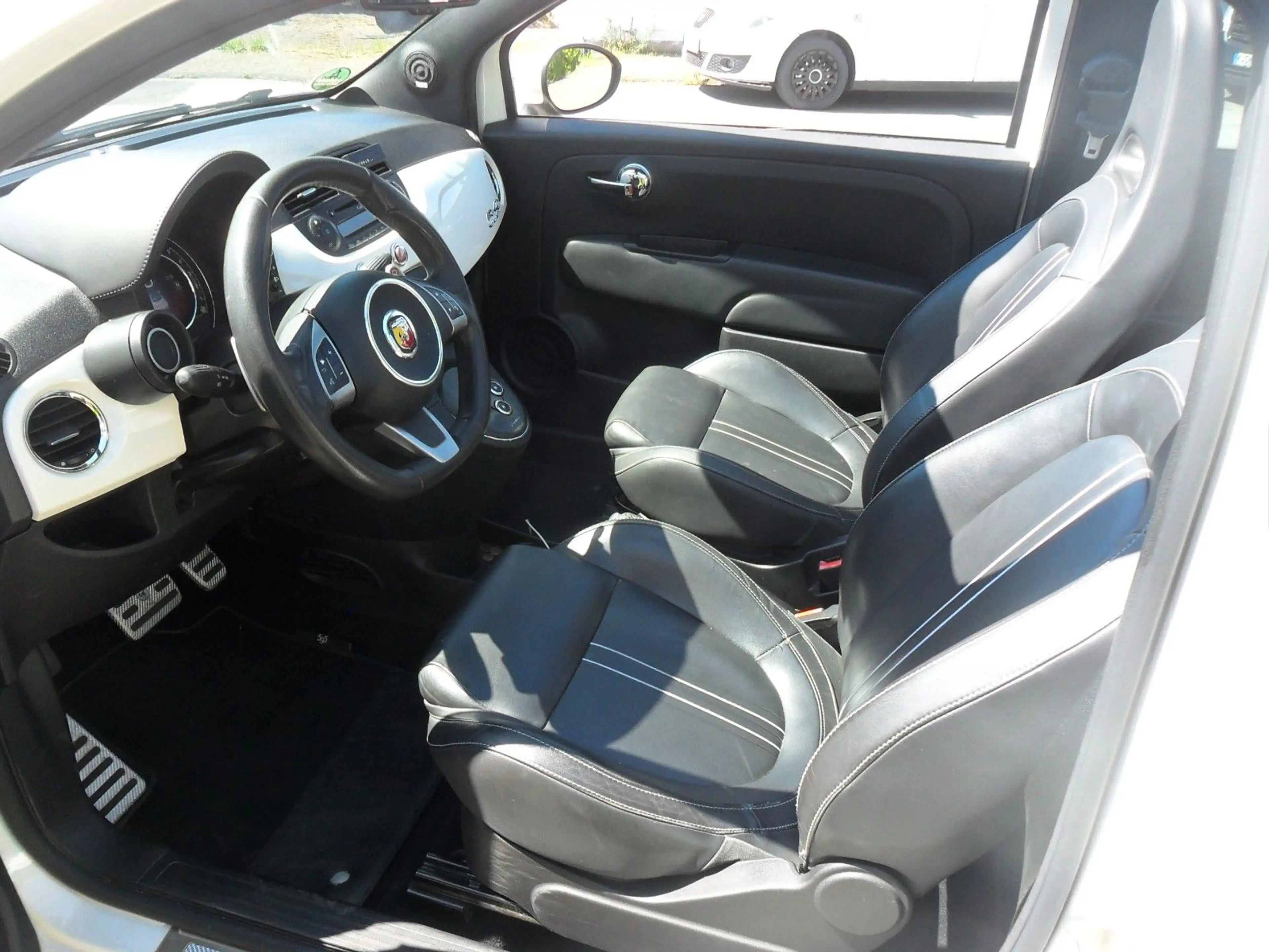Abarth 595 Turismo Aut*Klimatronik*Leder*Xenon*Alu — photo 14
