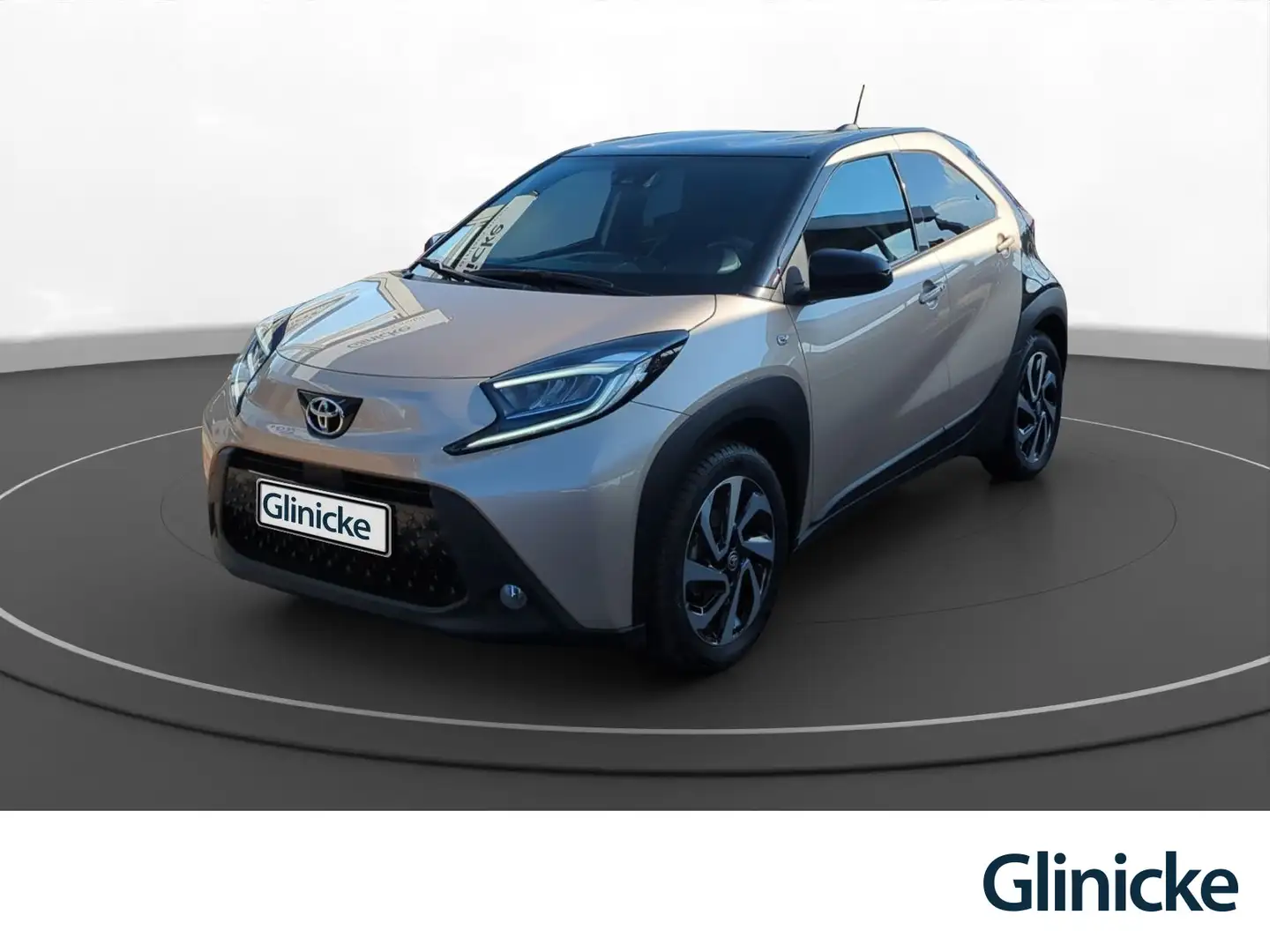 Toyota Aygo X 1.0 VVT-i Pulse Beige - 1