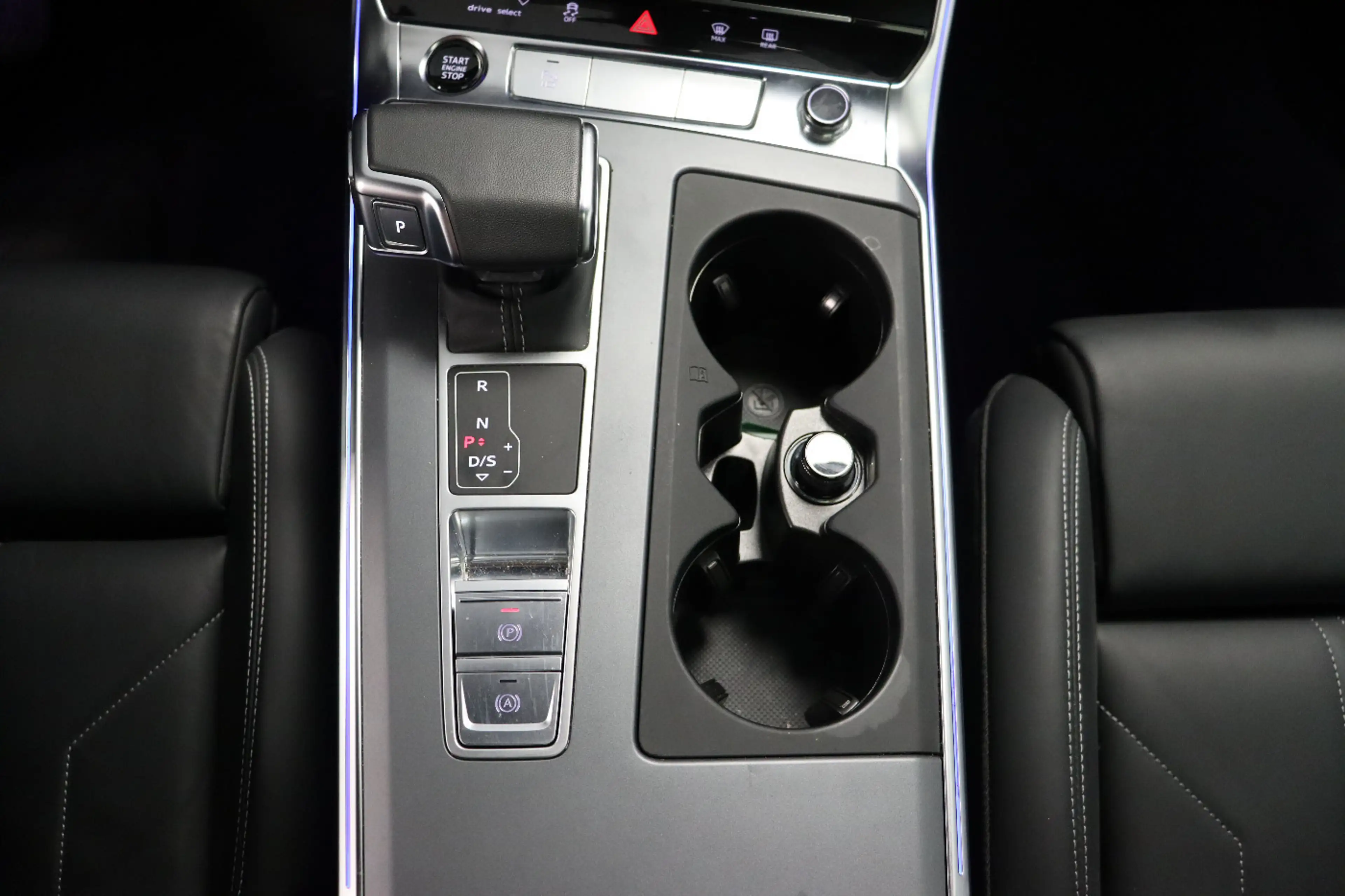Audi A7 Sportback 45 TDI quattro S tronic Matrix|AHK — photo 13