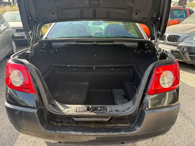 Renault Megane view 10