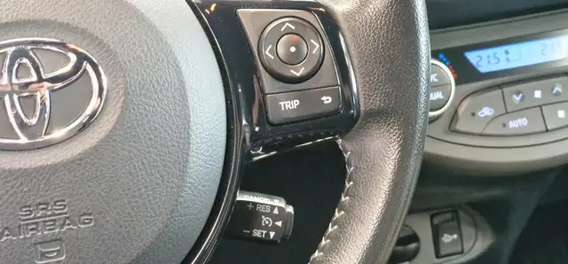 Toyota Yaris view 15