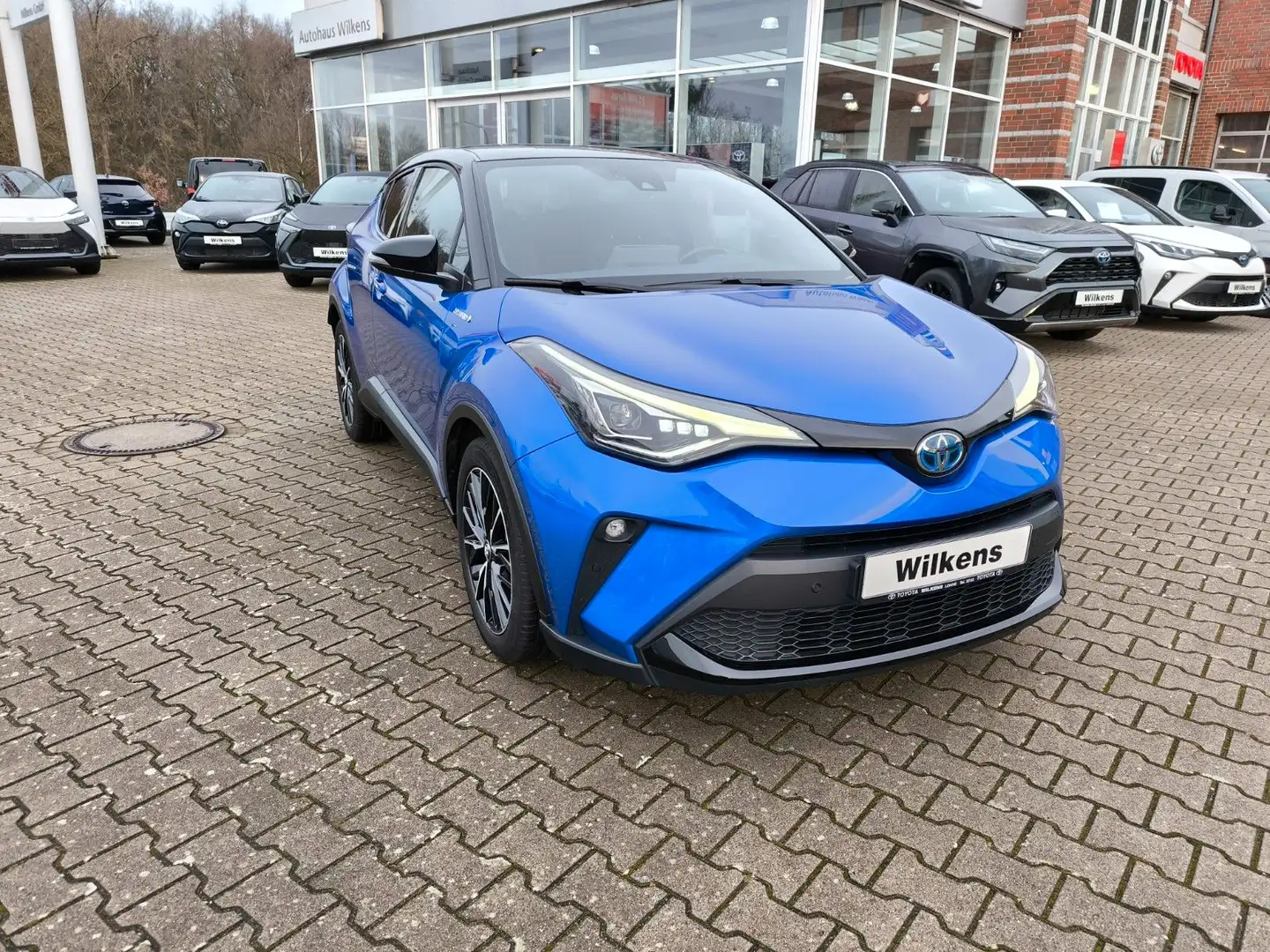 Toyota C-HR Hybrid Style Selection Blau - 1
