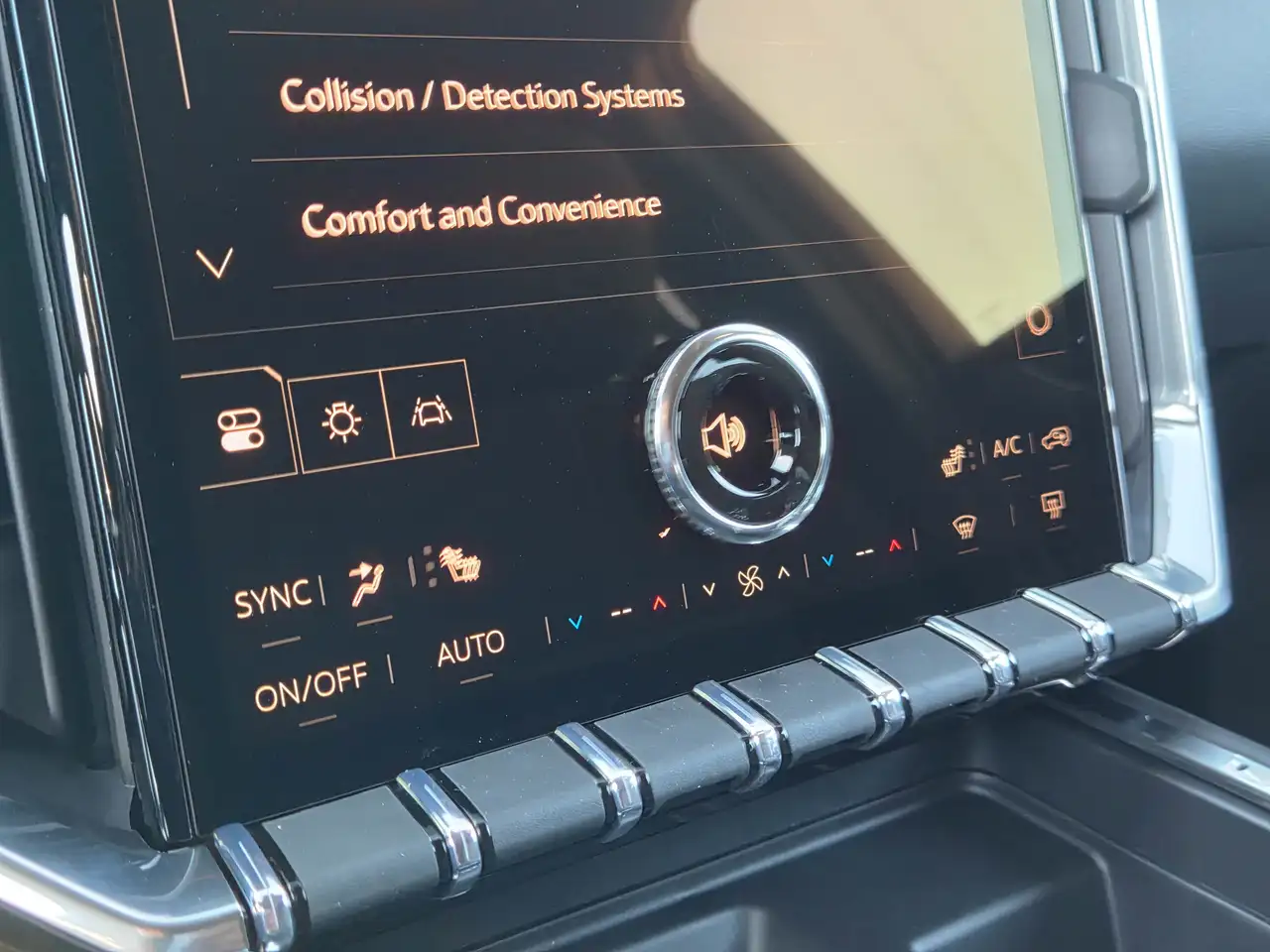 GMC Acadia снимка GMC Acadia