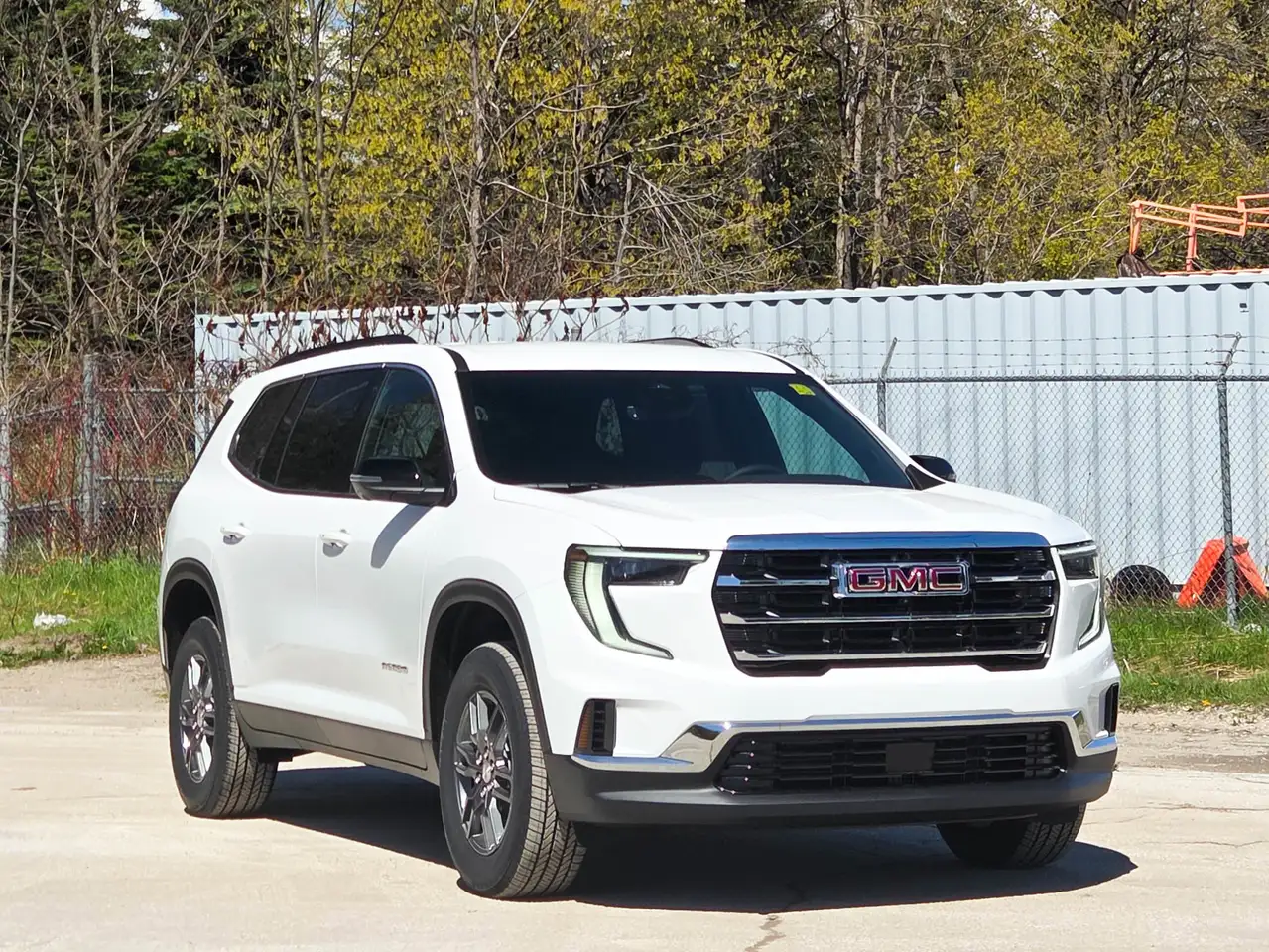 GMC Acadia снимка GMC Acadia