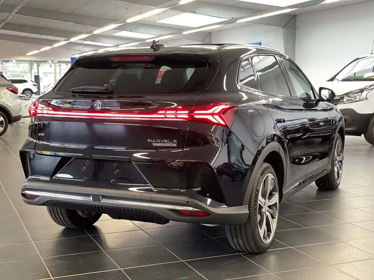 MG Marvel R |360°|NAVI|SHZ|Klimaaut|Pano|CarPlay|LED Noir - 2