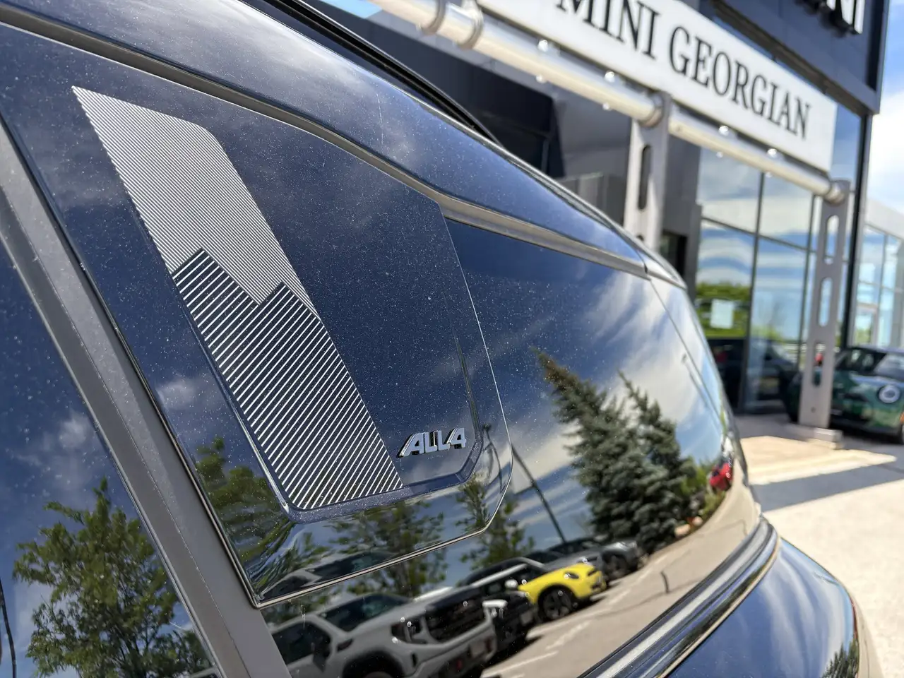 MINI Countryman снимка MINI Countryman