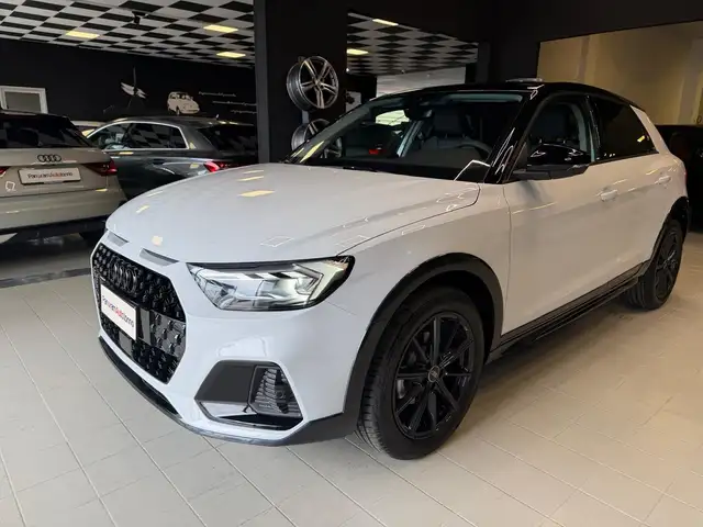 Audi A1 view 3