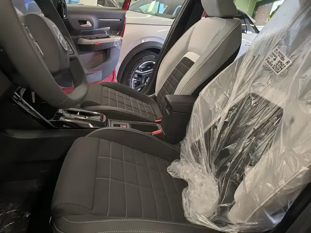 Citroen C3 view 16