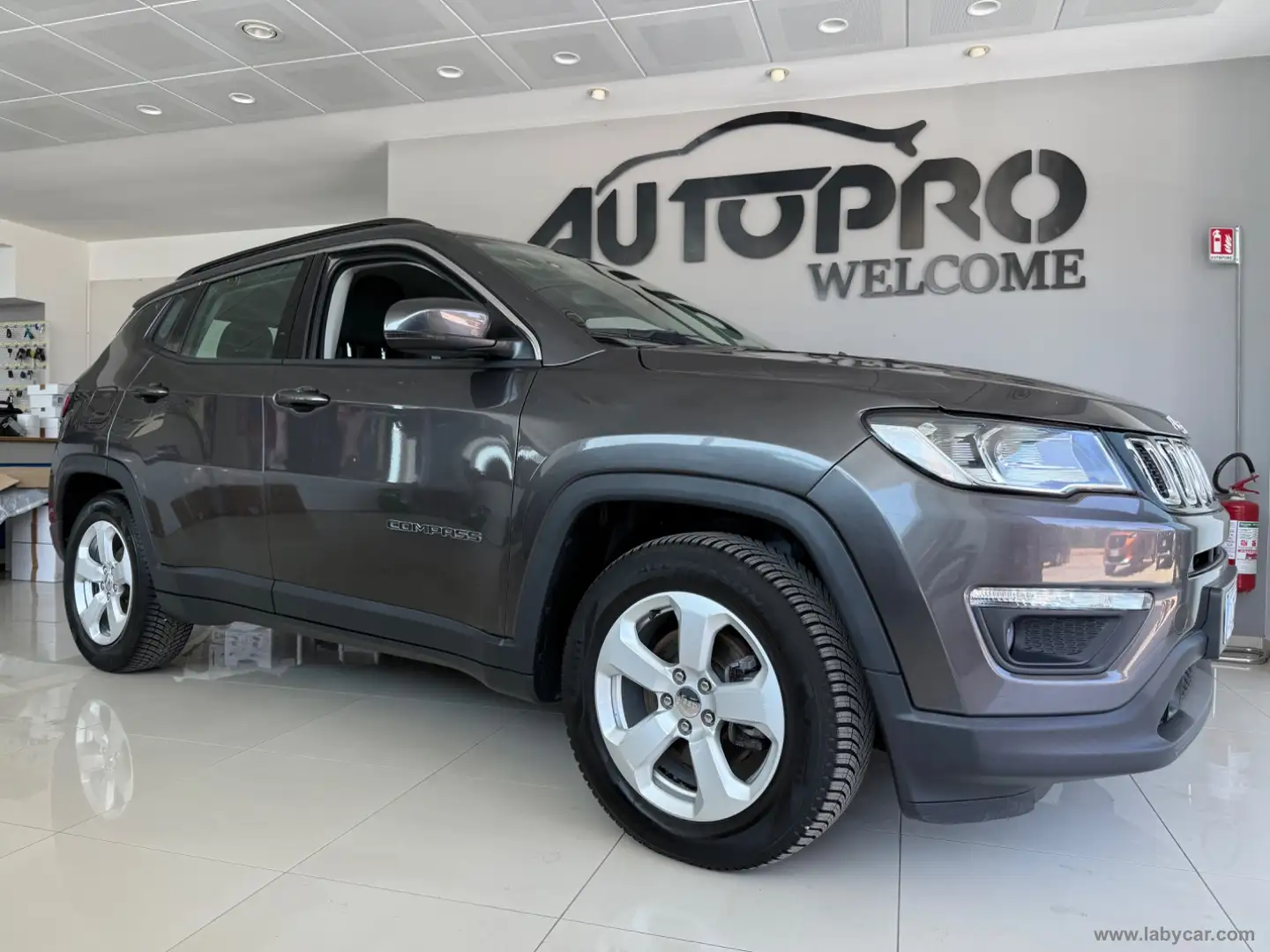 Jeep Compass 1.6 Mjt II 2WD Longitude Grau - 2
