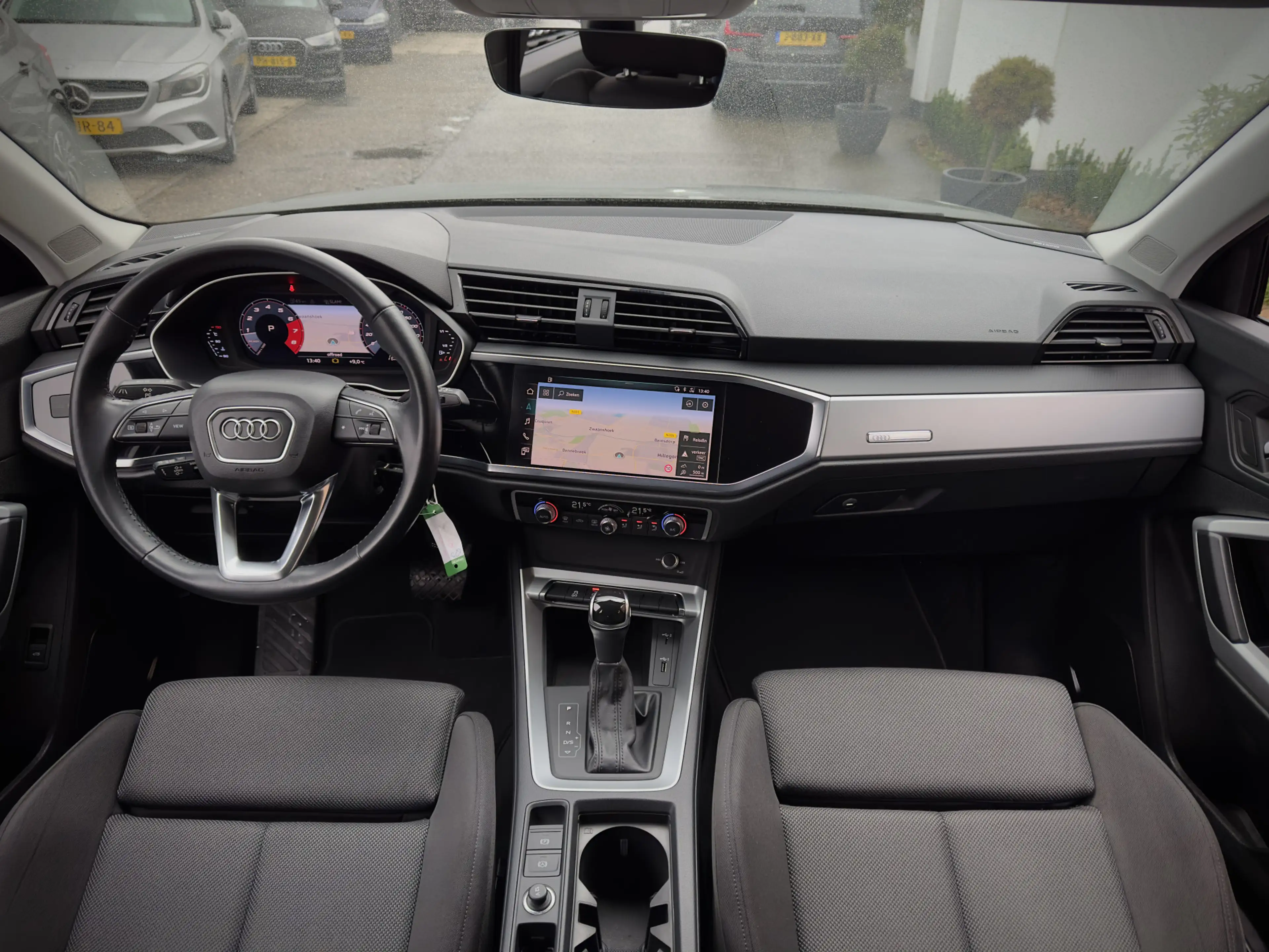 Audi Q3 35 TFSI ACTIE! BETAAL NU 50% 12450 DE REST IN 2JR — photo 14