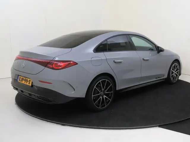 Mercedes-Benz Cla view 4