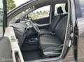Toyota Yaris 1.3 VVTi Comfort Limited Gris - thumbnail 4