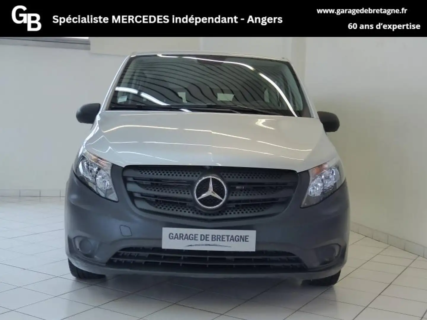 Mercedes-Benz Vito 116 CDI BlueEFFICIENCY Long Pro 7G-TRONIC PLUS Silber - 2